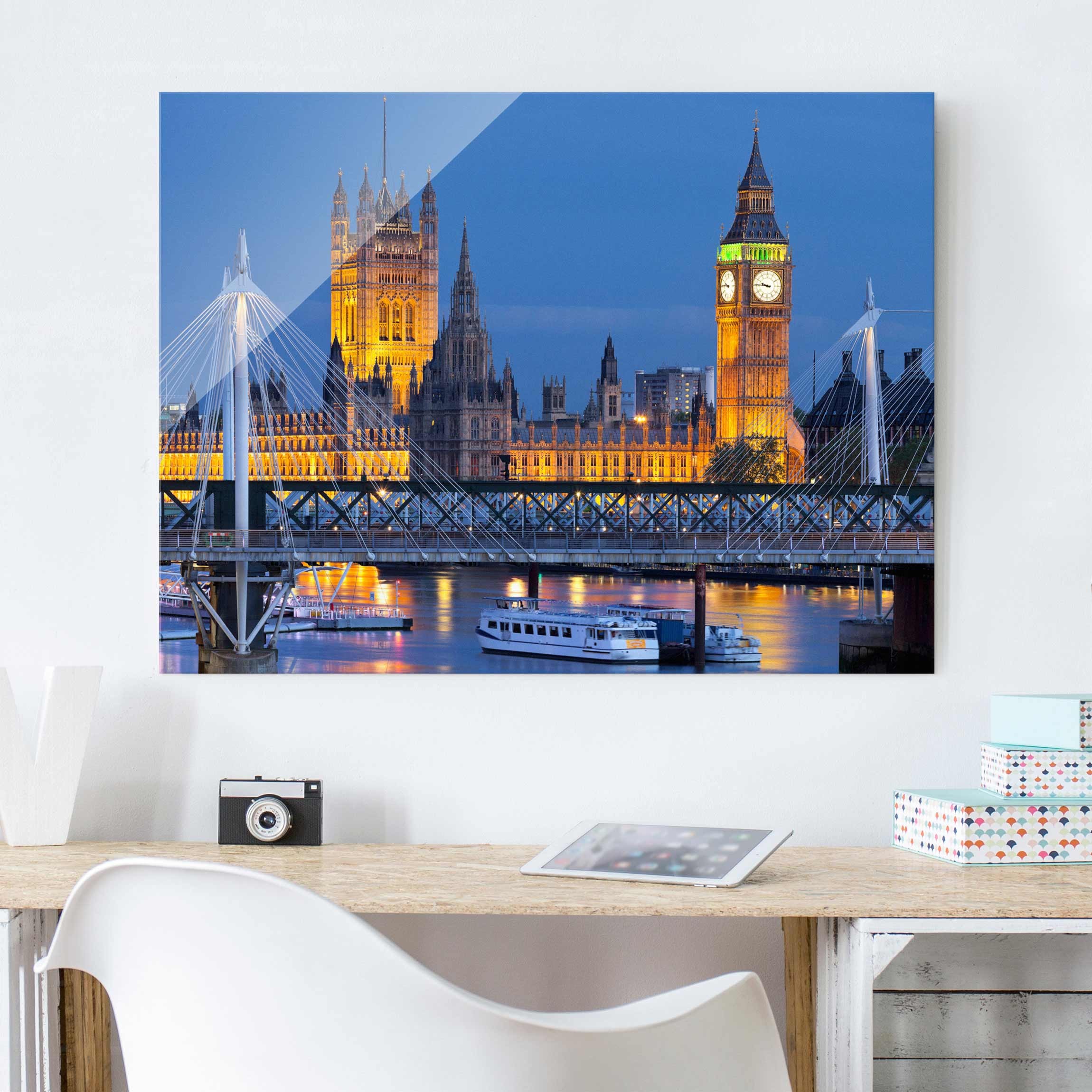 Glasbild - Querformat Big Ben und Westminster Palace in London bei Nacht