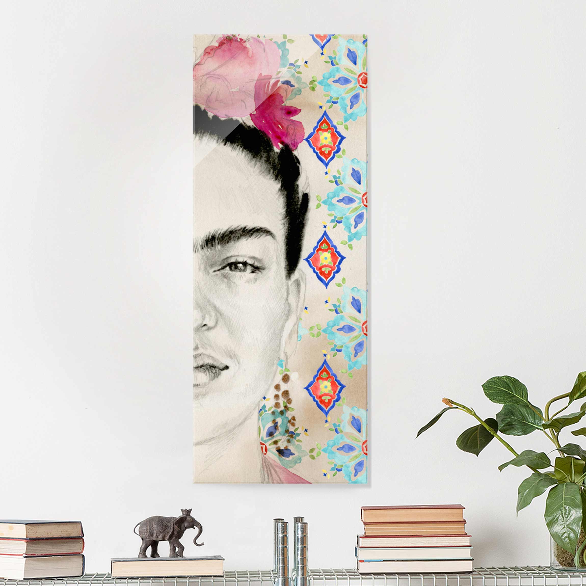 Glasbild - Hochformat Frida mit rosa Blüten I
