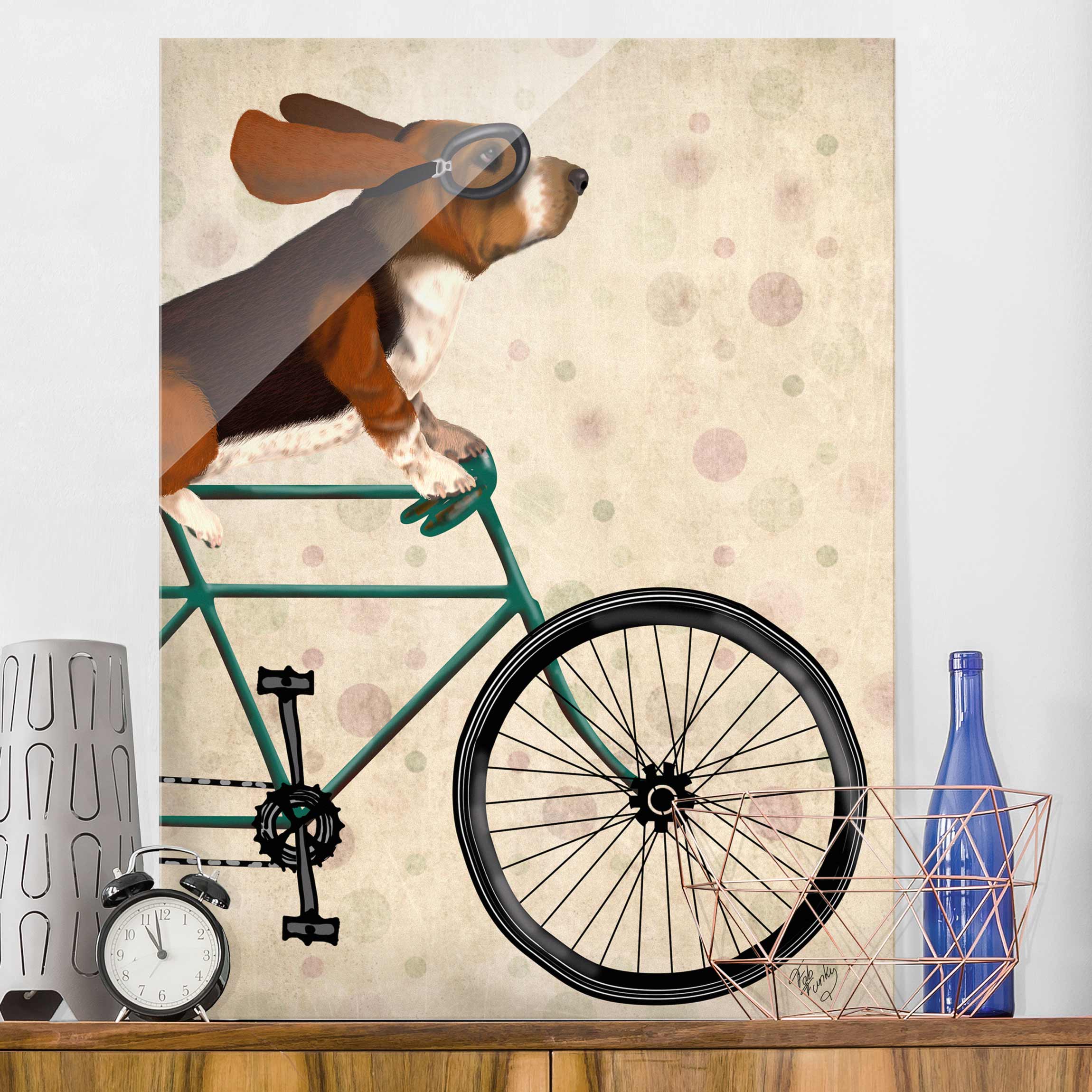 Glasbild - Hochformat Radtour - Basset auf Fahrrad