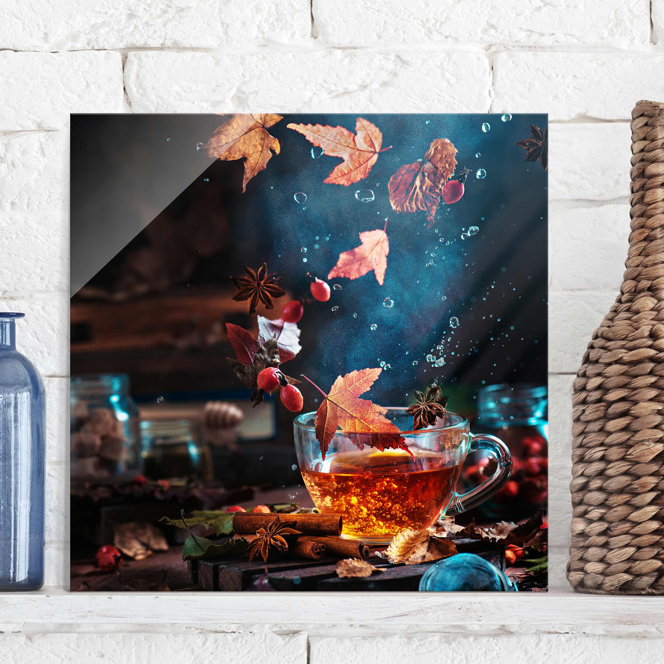 Glasbild Küche Teetasse im Herbst