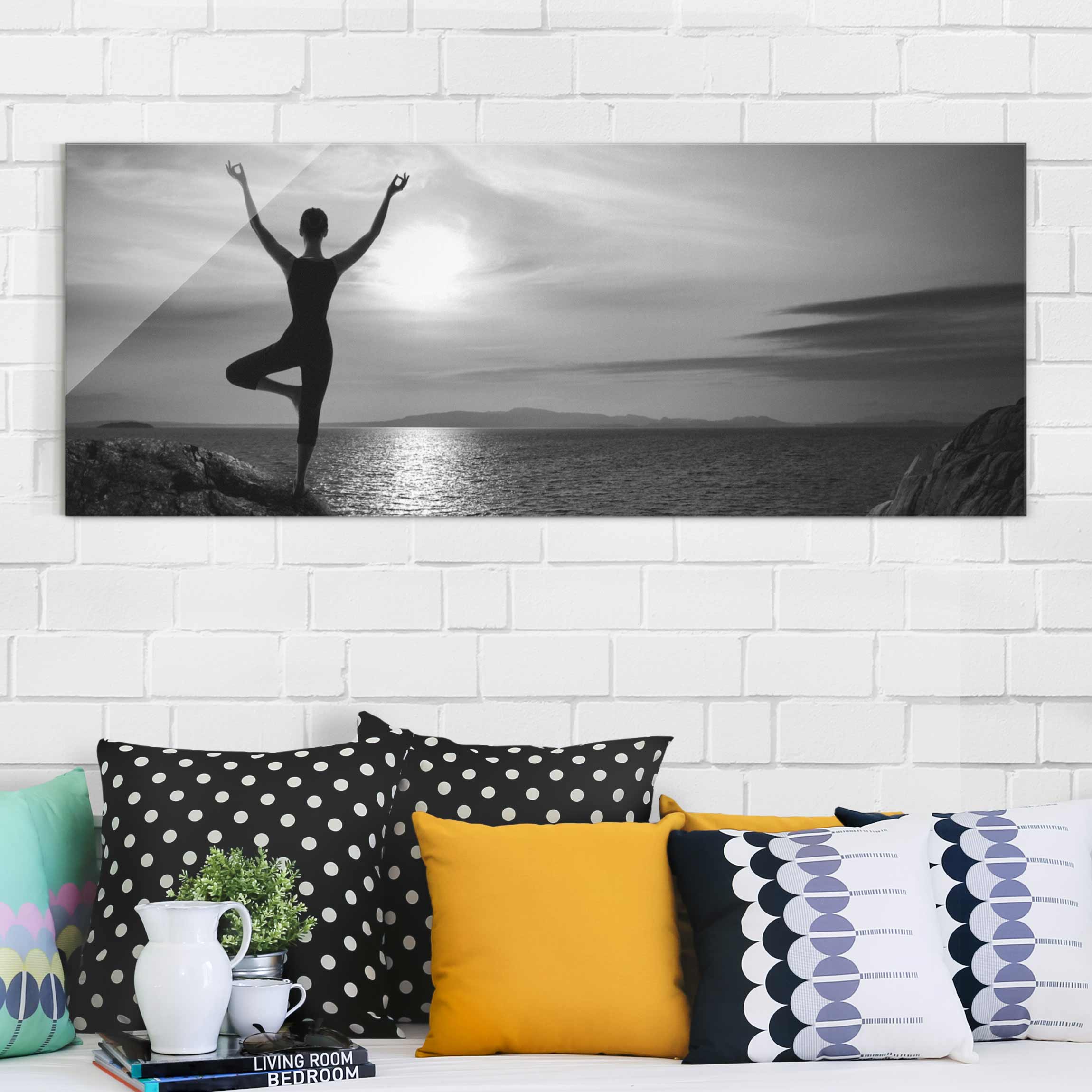 Glasbild - Panorama Yoga schwarz weiss