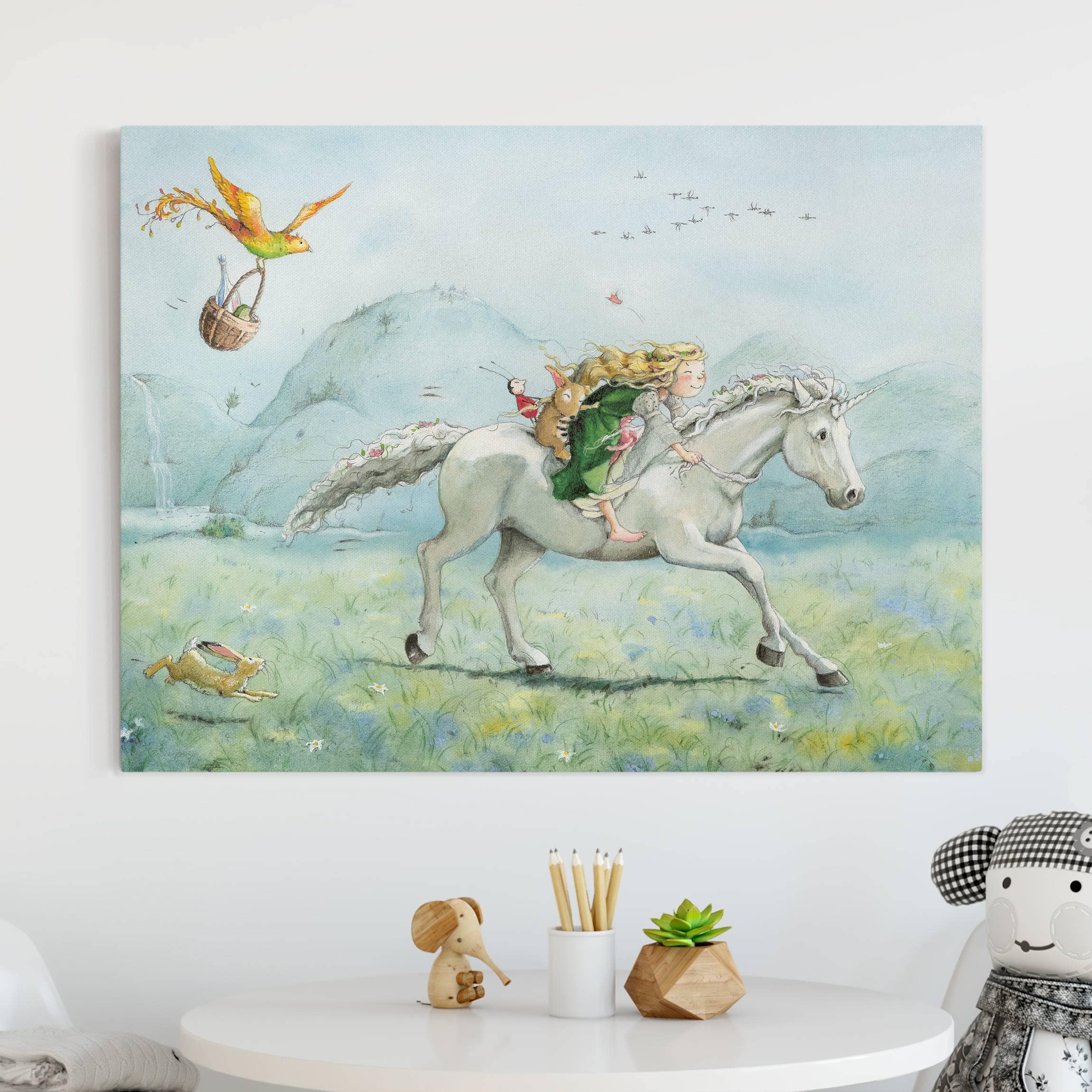 Leinwandbild - Querformat Lilia die kleine Elbenprinzessin - Auf dem Einhorn