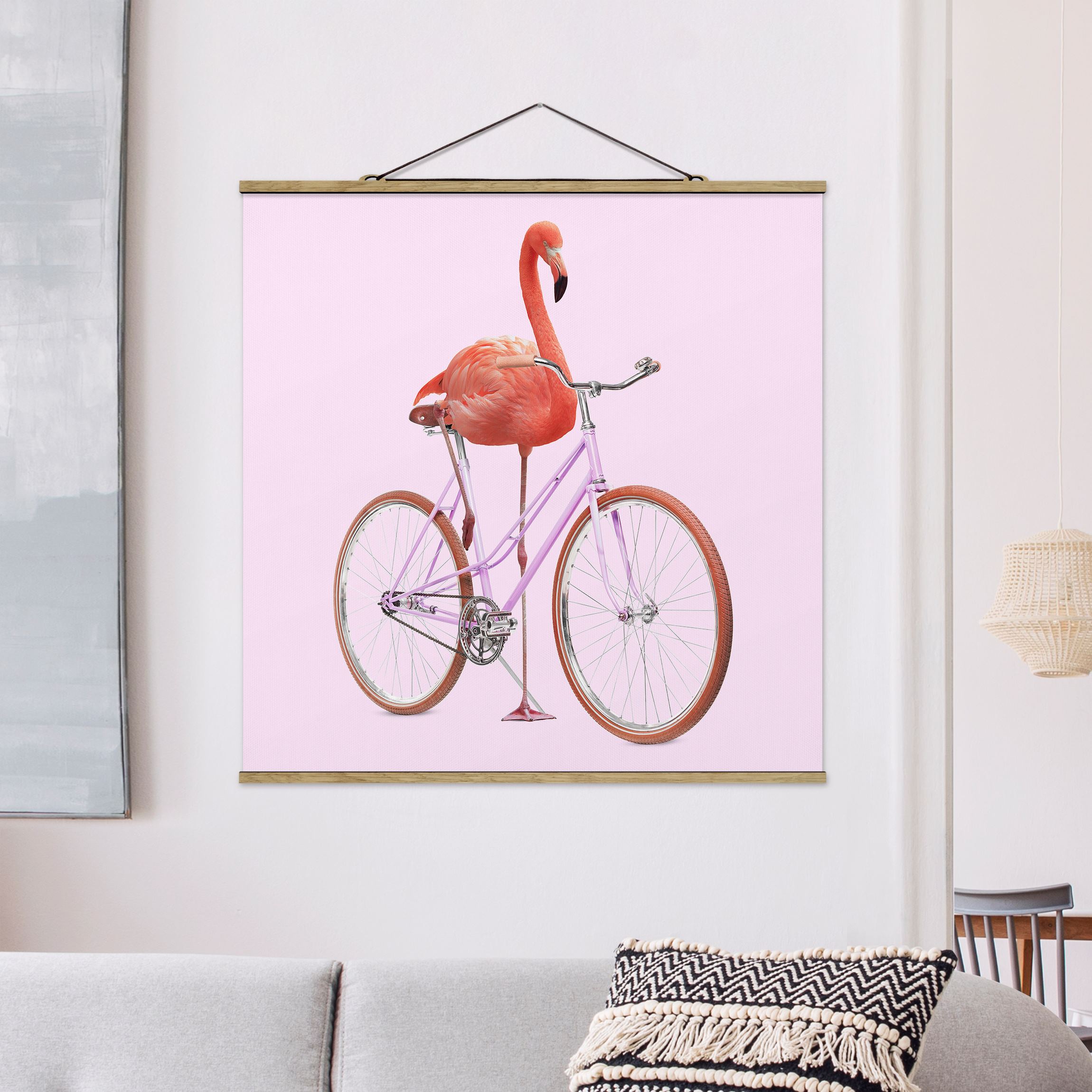 Stoffbild - Quadrat Flamingo mit Fahrrad