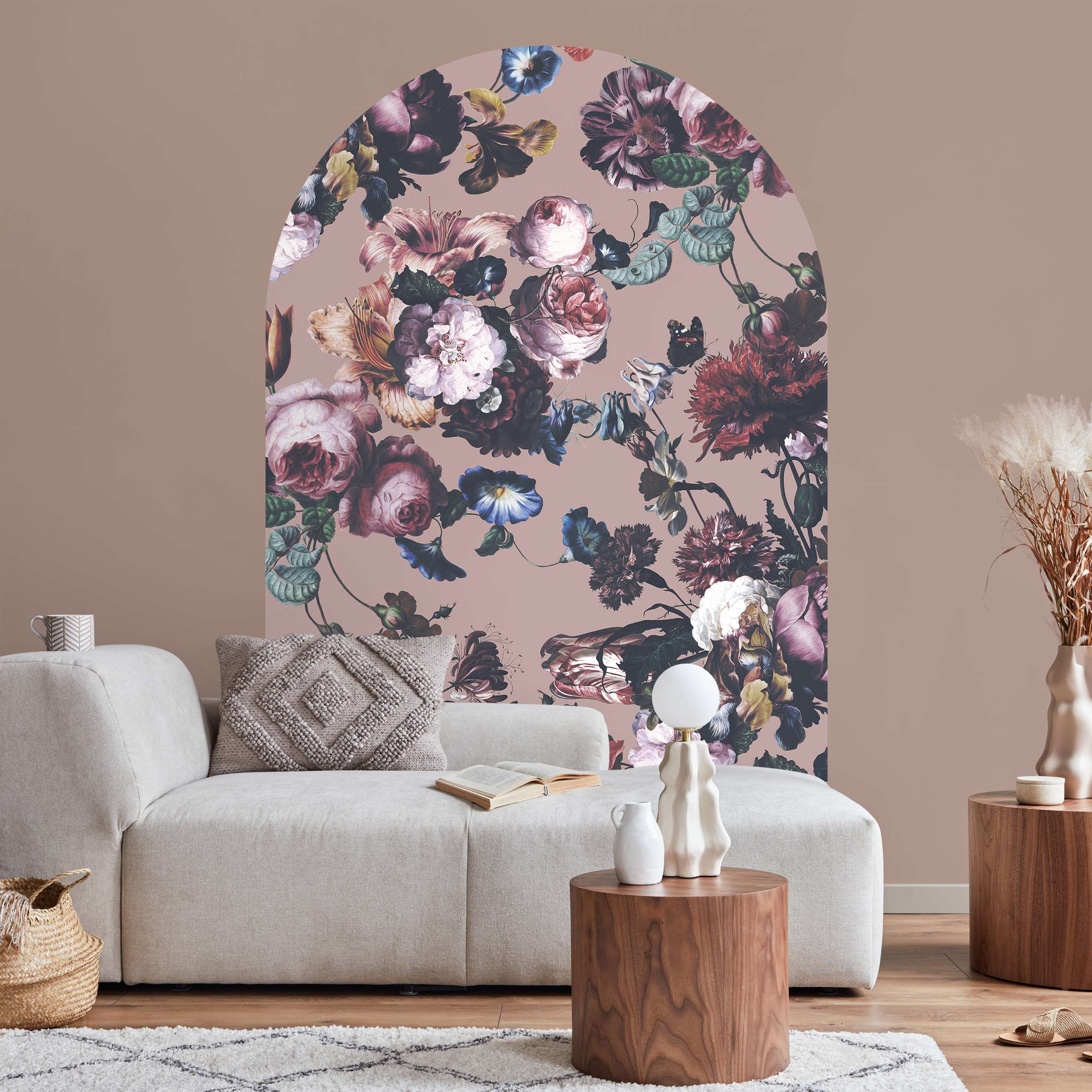 Rundbogen Tapete Altmeisterliche Blüten mit Tulpen und Rosen auf Beige