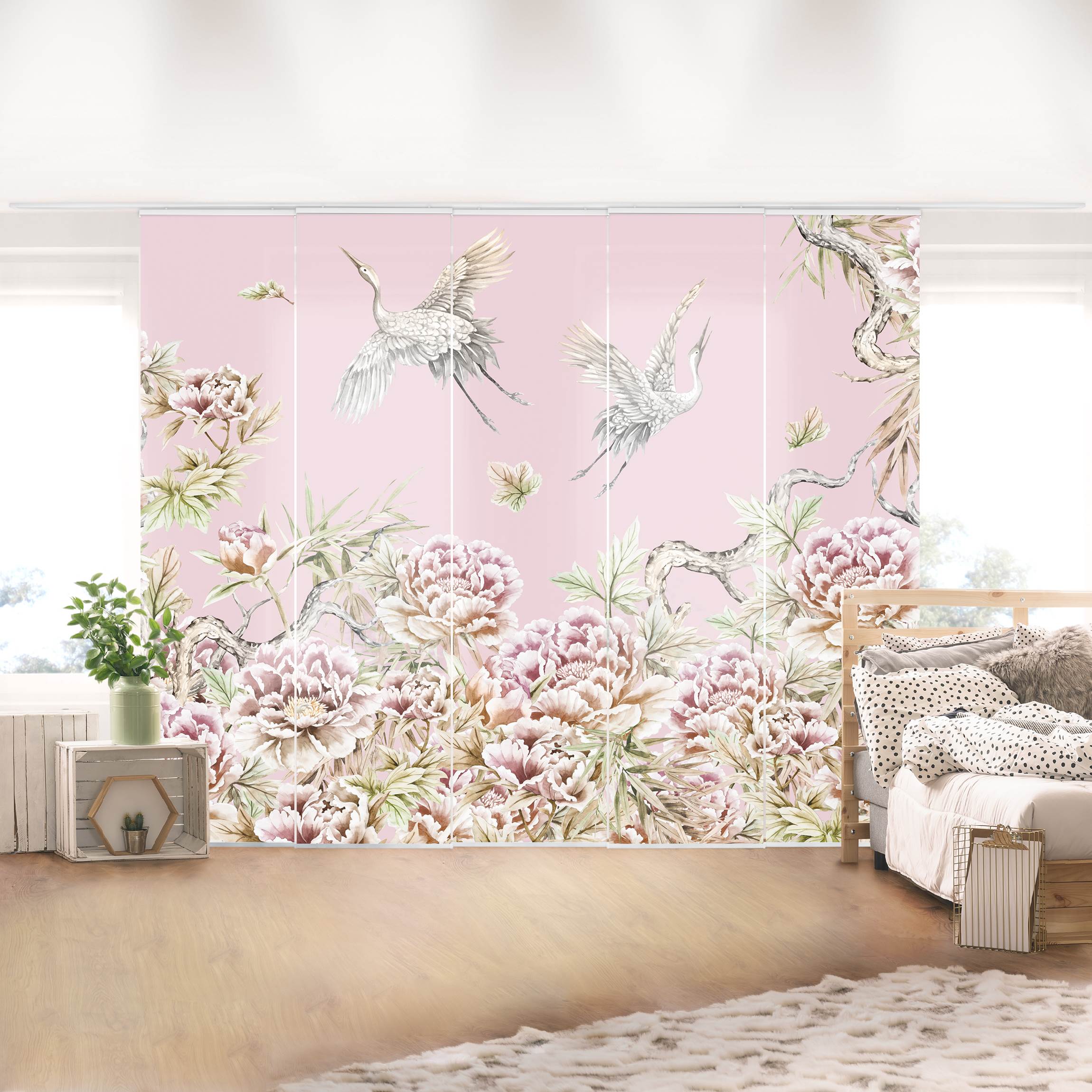 Schiebegardine Aquarell Störche im Flug mit Rosen auf Rosa