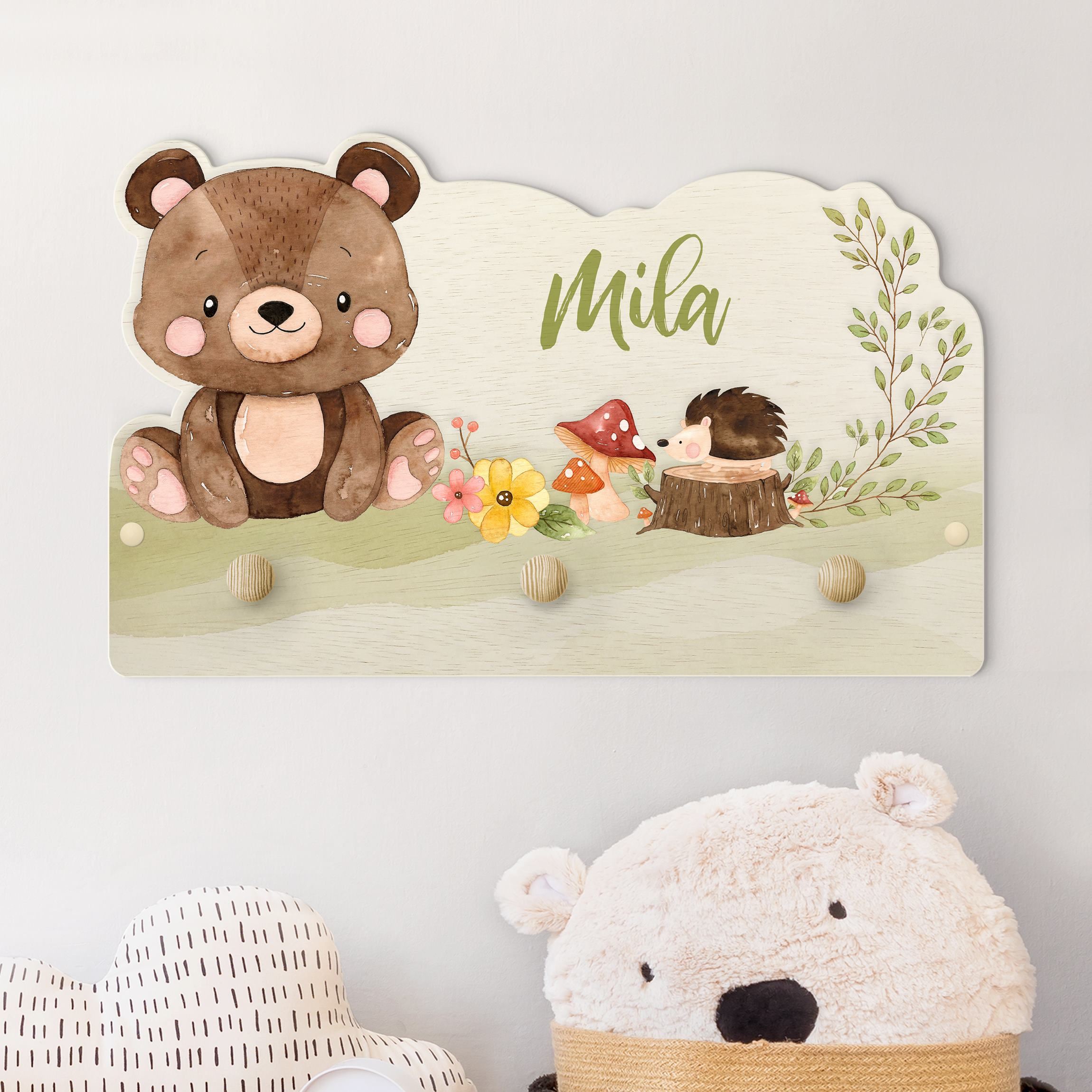 Kindergarderobe Holz mit Namen Aquarell Waldtier Bär mit Wunschname