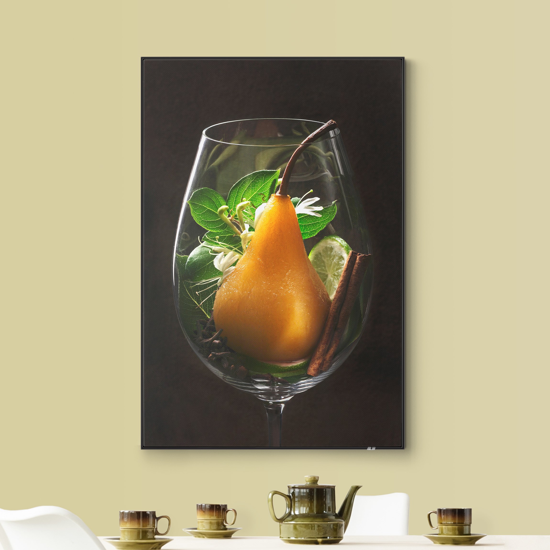 Wechselbild Aromen im Weinglas Birne