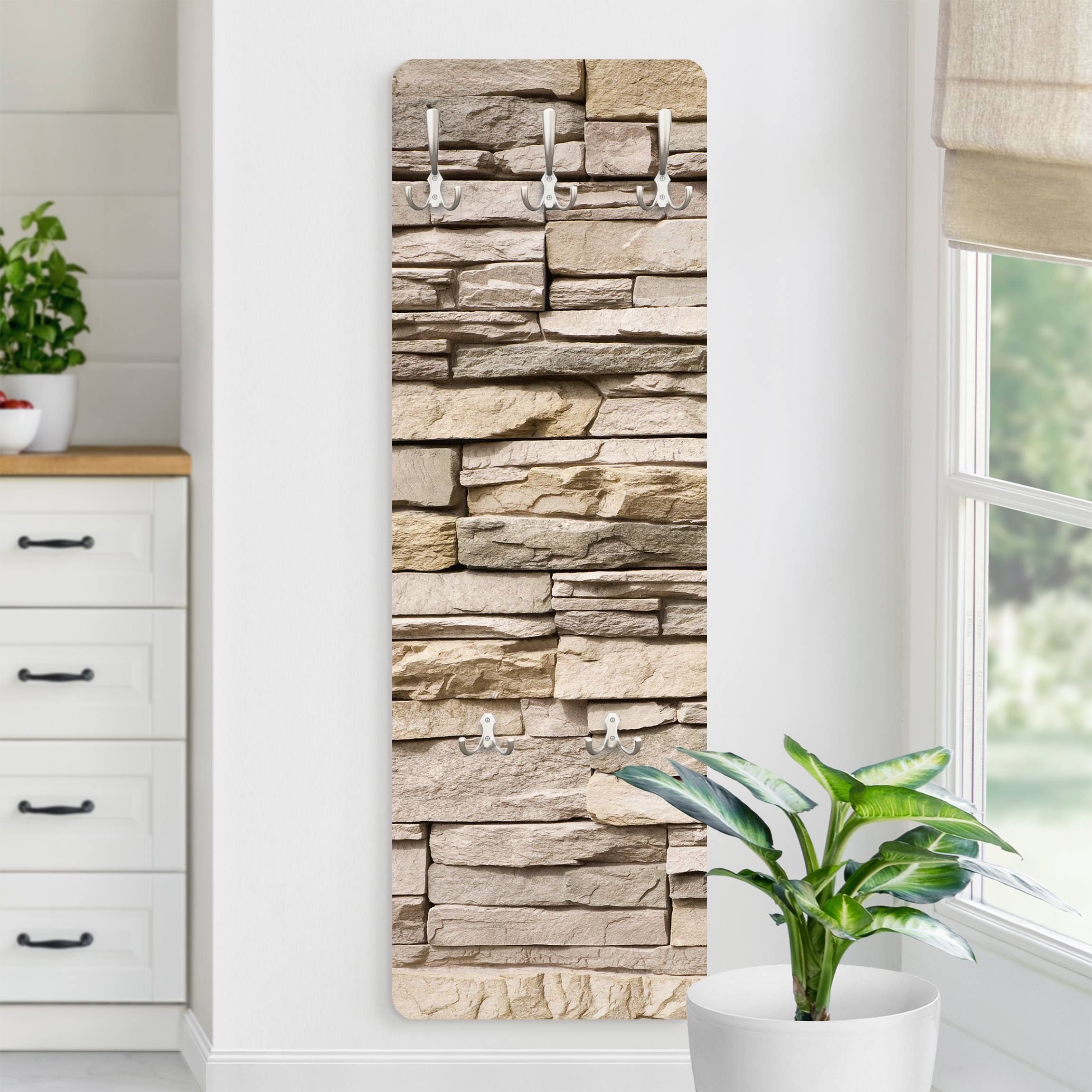 Wandgarderobe Asian Stonewall - Steinmauer aus großen hellen Steinen
