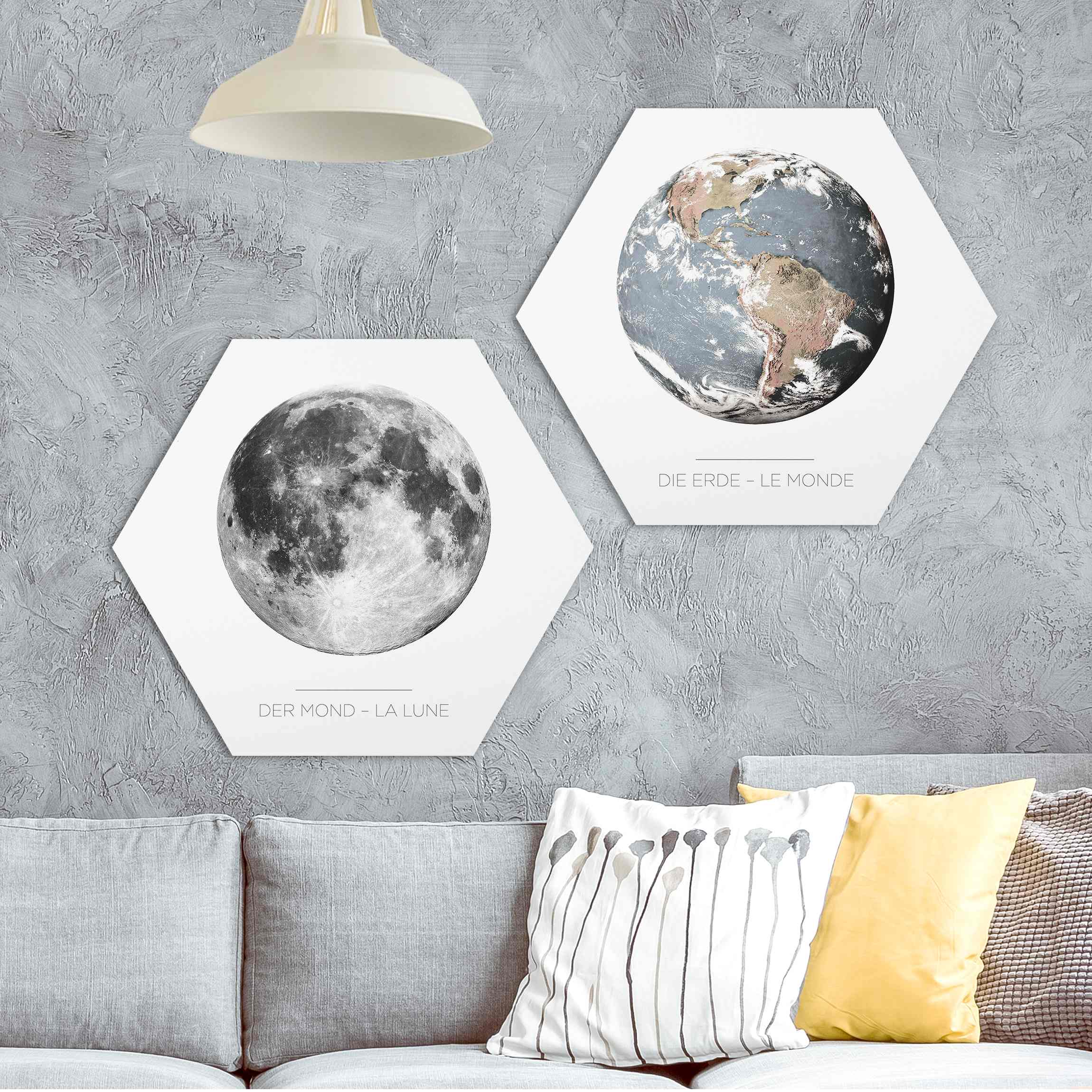 2-teiliges Hexagon-Alu-Dibond Bild Mond und Erde