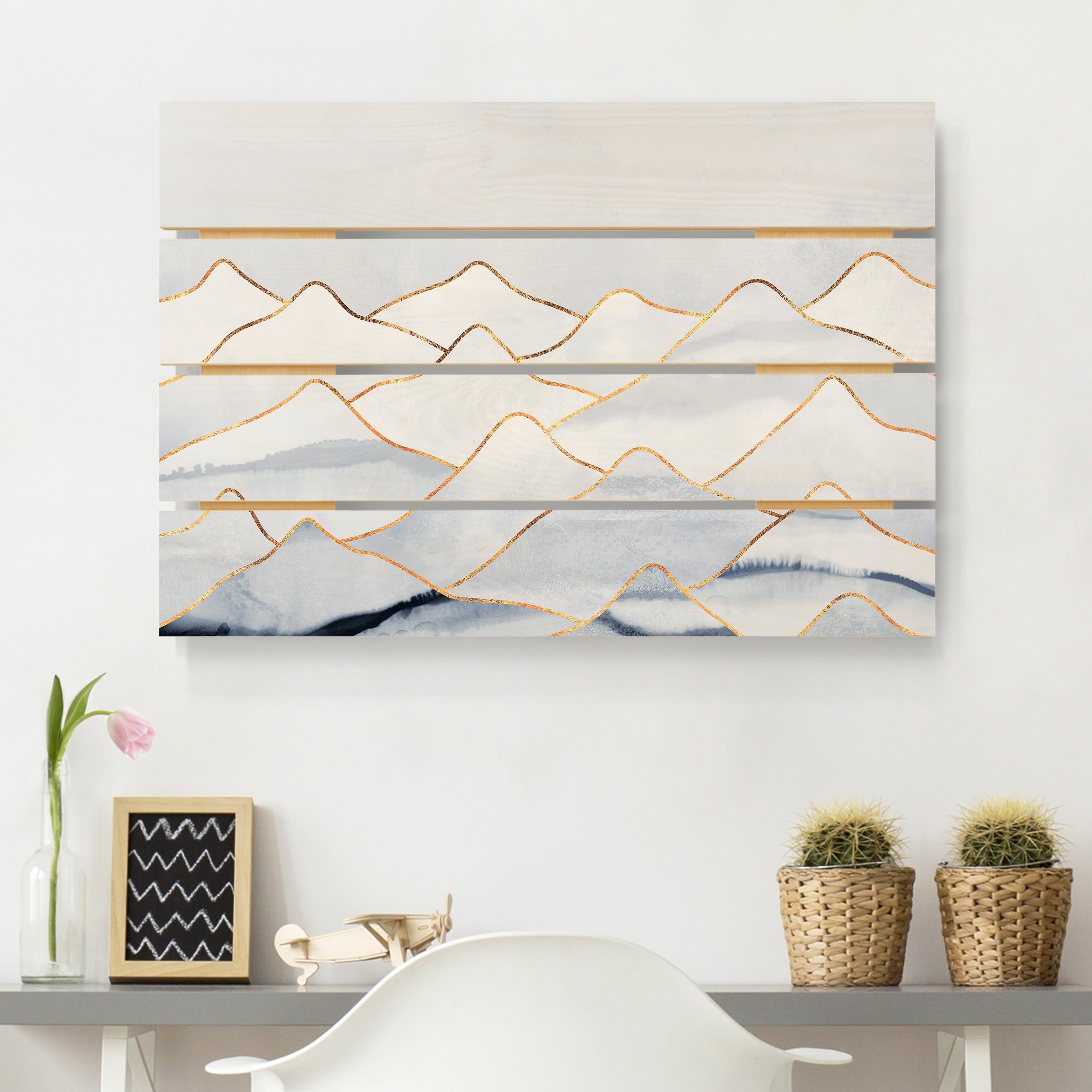 Holzbild Plankenoptik - Querformat Aquarell Berge Weiß Gold