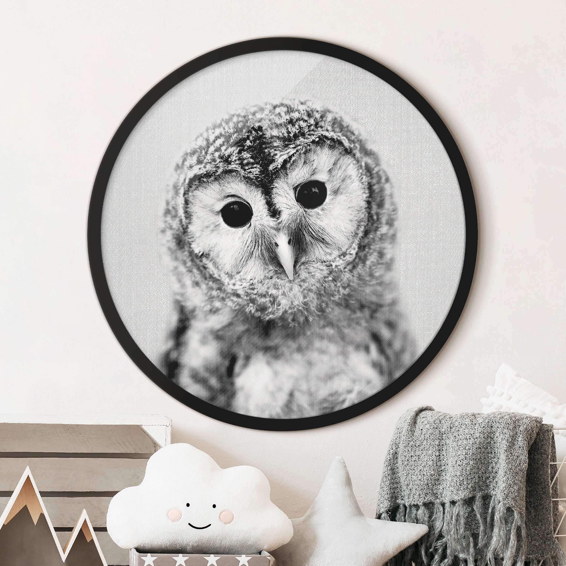 Rundes Bild mit Rahmen Baby Eule Erika Schwarz Weiß