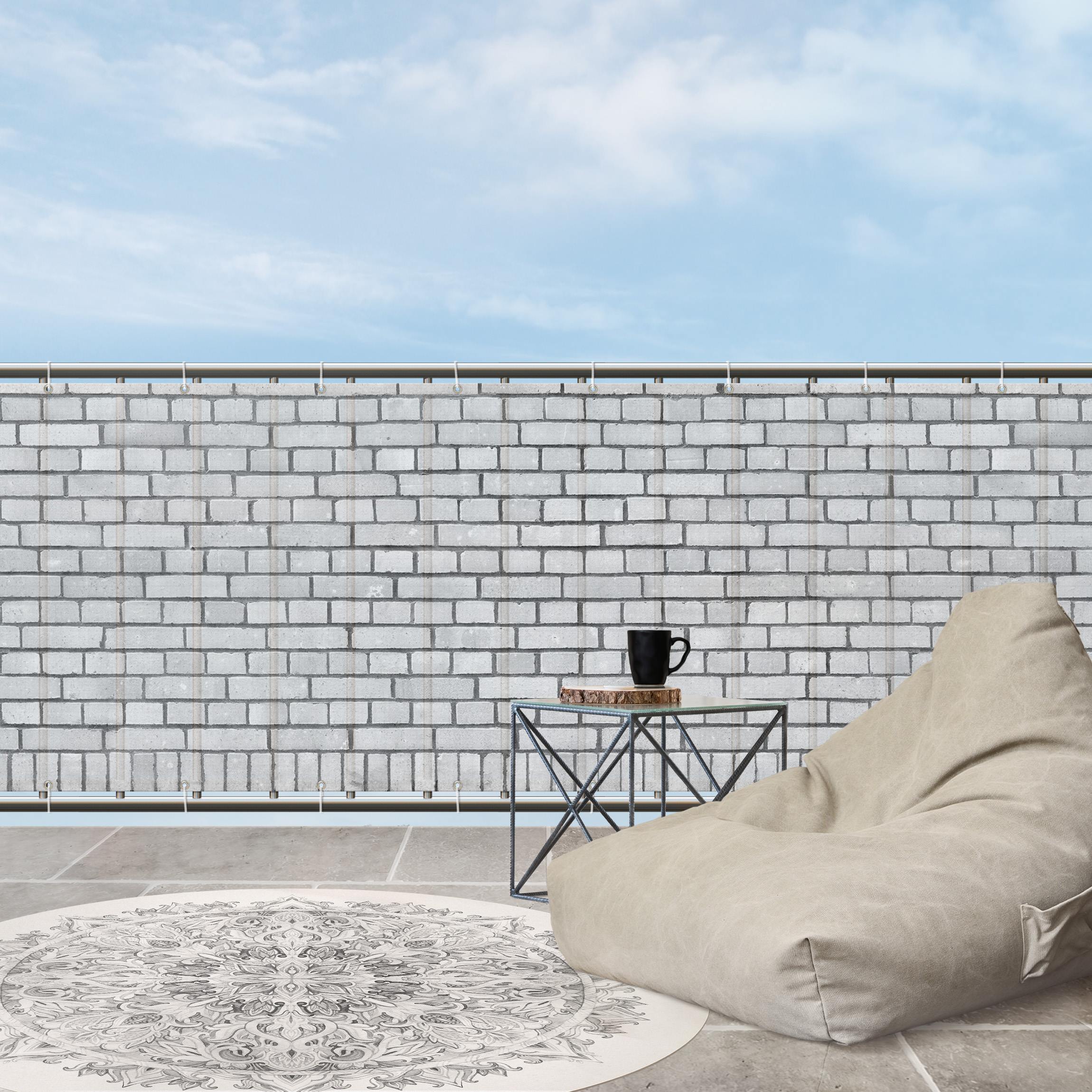 Balkon Sichtschutz Backstein Mauer Weiß