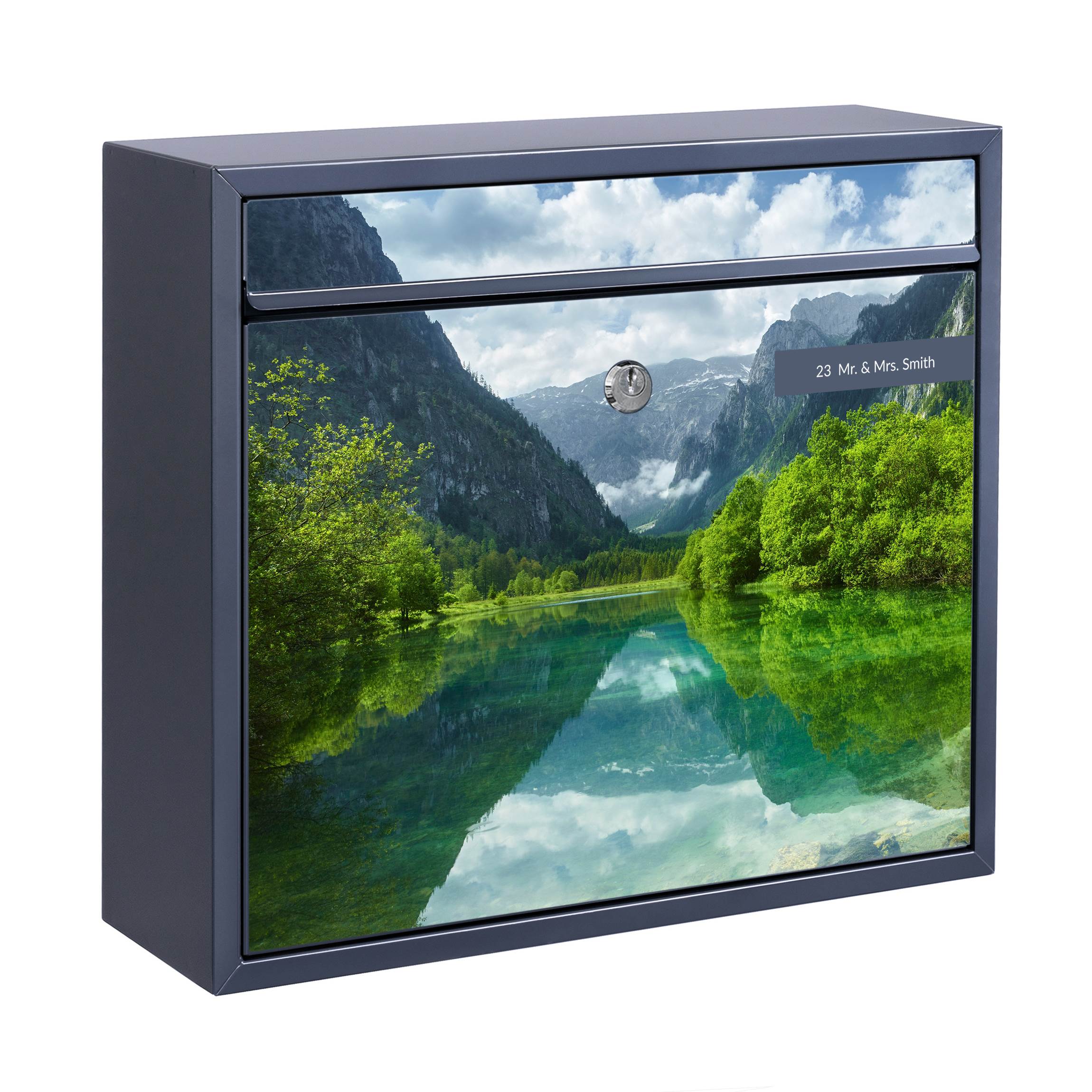 Briefkasten mit eigenem Text Bergsee mit Spiegelung