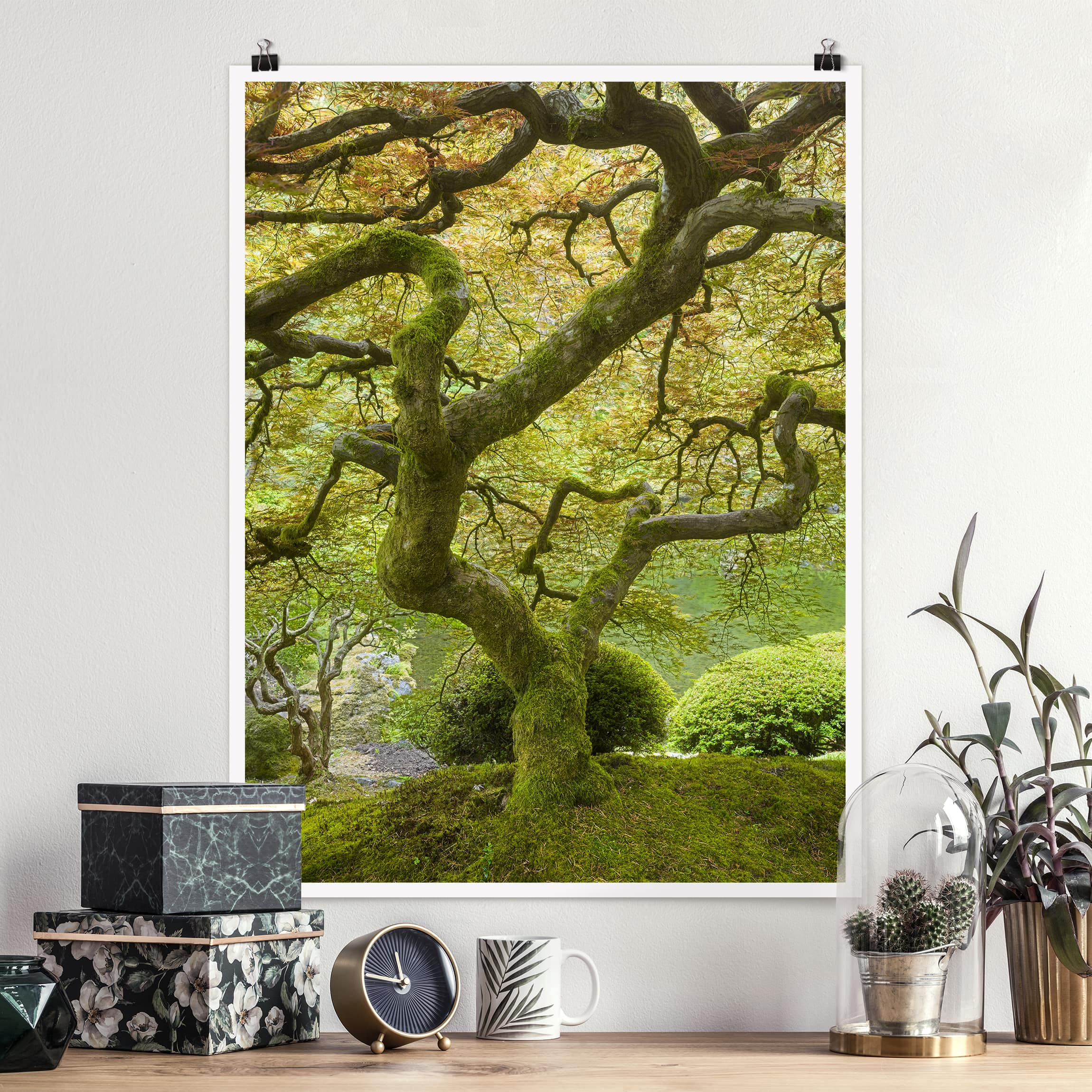 Poster - Hochformat Grüner Japanischer Garten