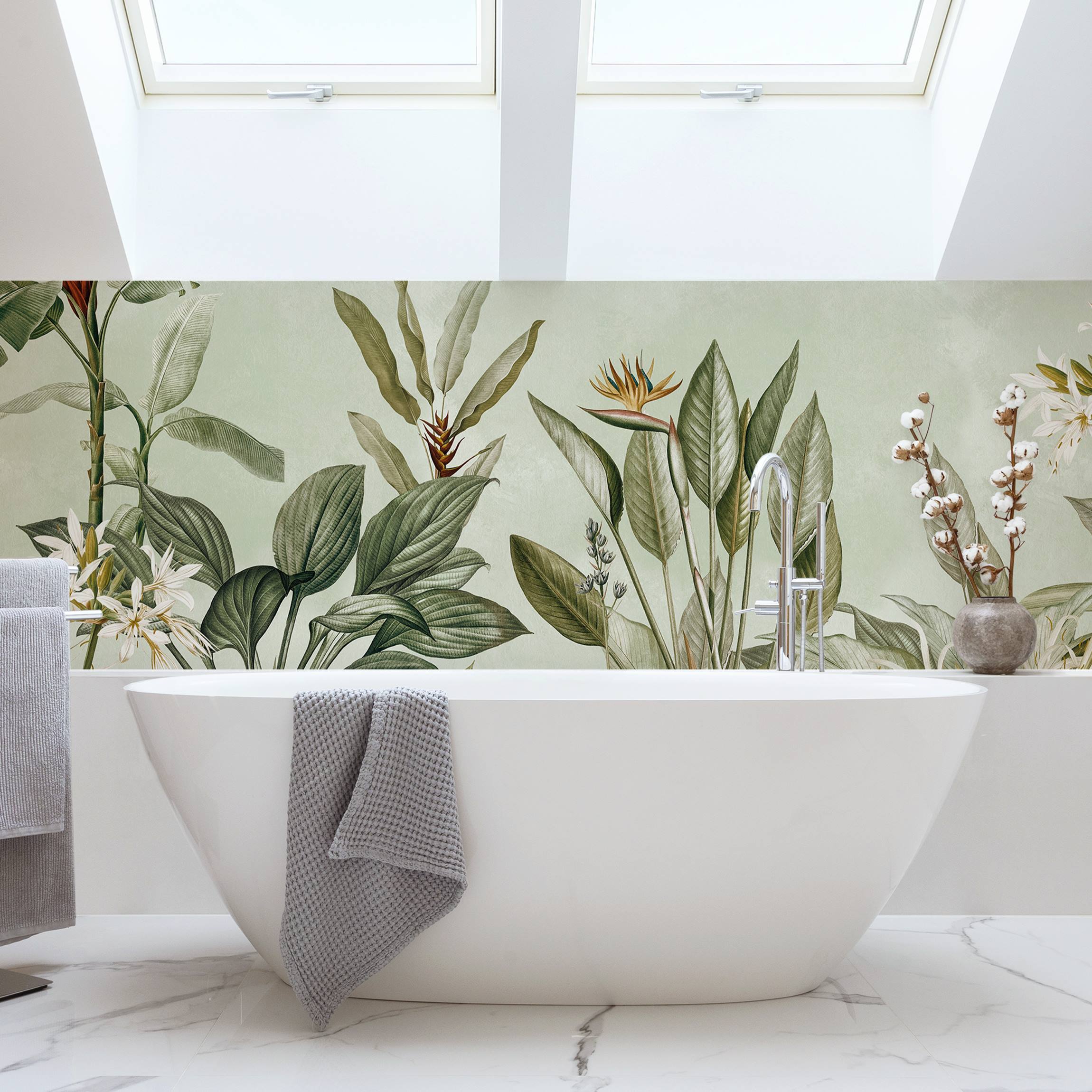 Wandverkleidung Bad Blühende Dschungellandschaft