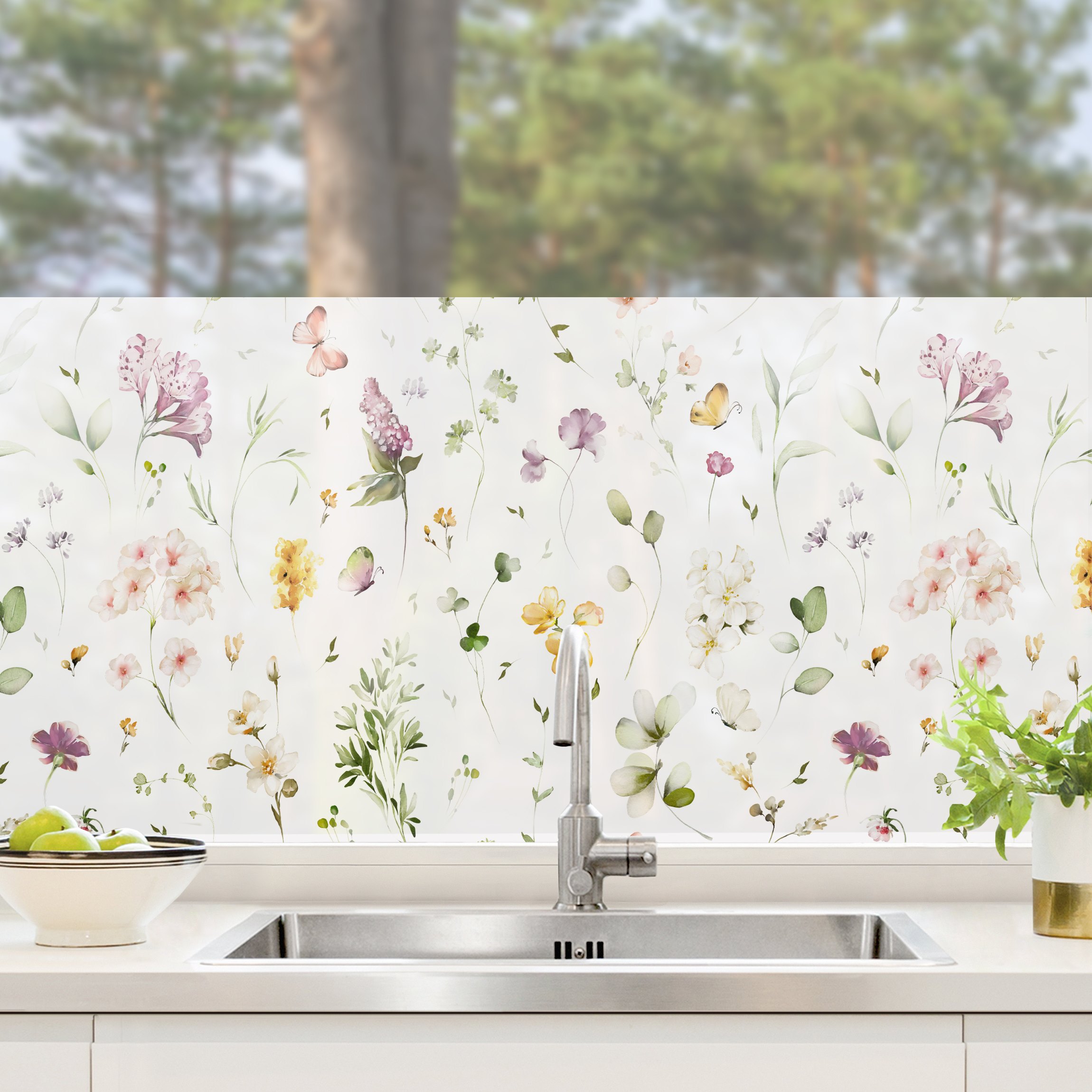 Fensterfolie Blüten Muster mit Schmetterlingen