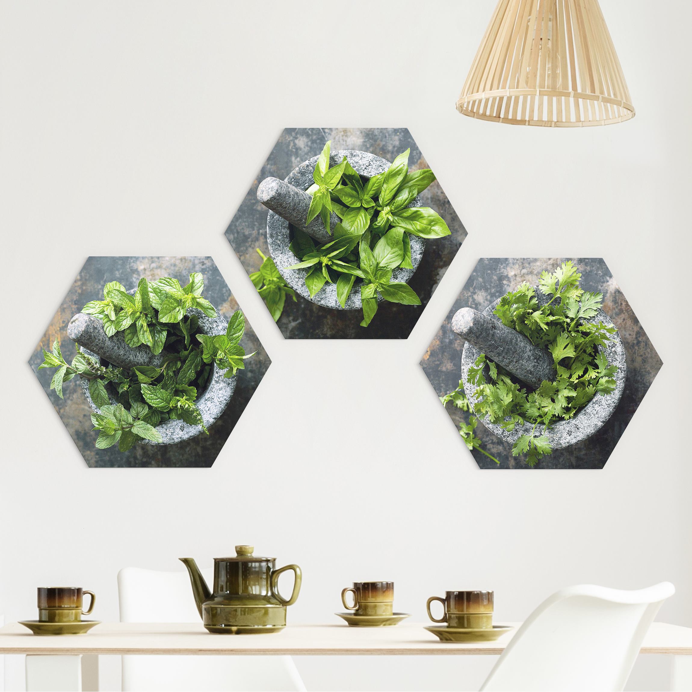 3-teiliges Hexagon-Alu-Dibond Bild Basilikum Minze Petersilie im Mörser