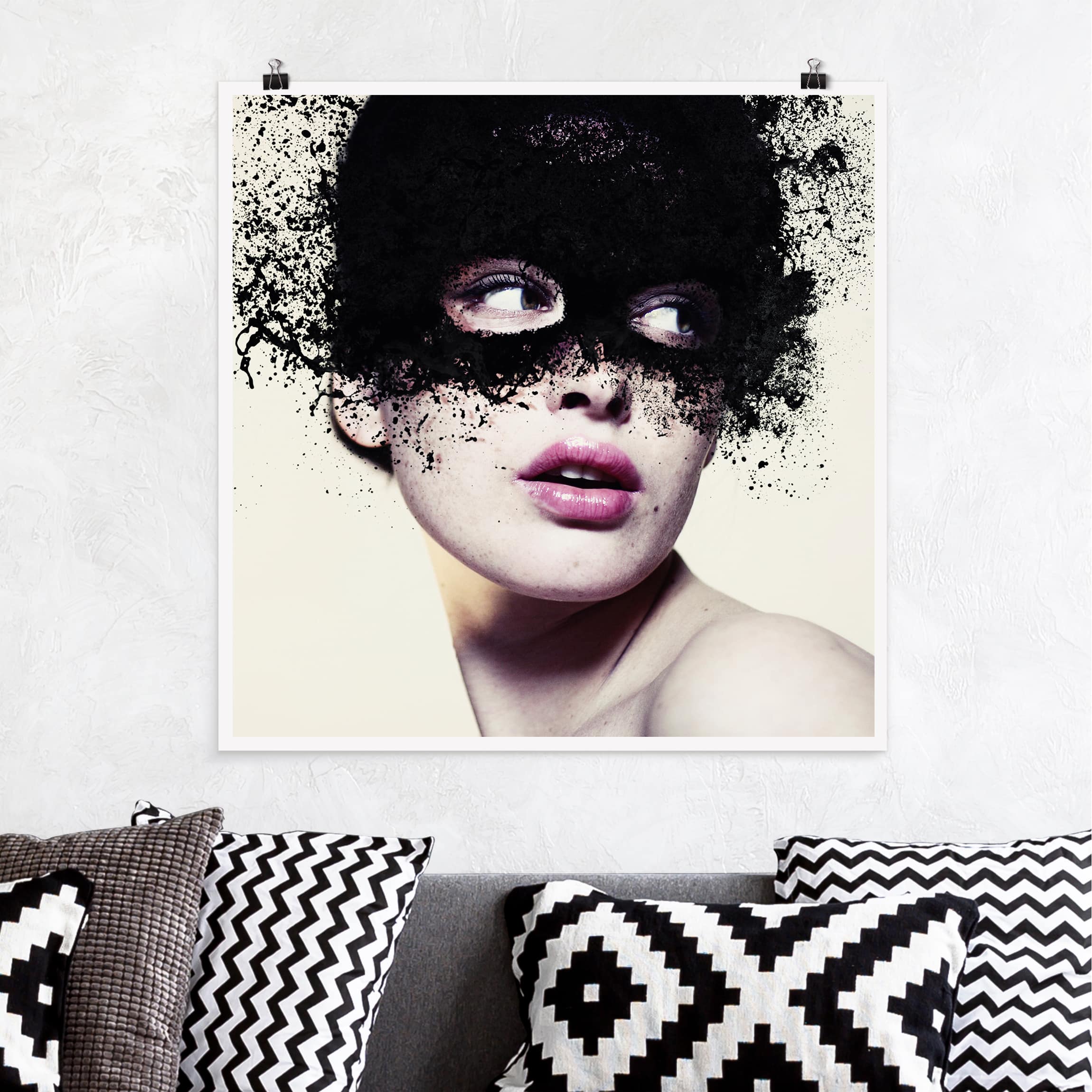 Poster - Quadrat Das Mädchen mit der schwarzen Maske