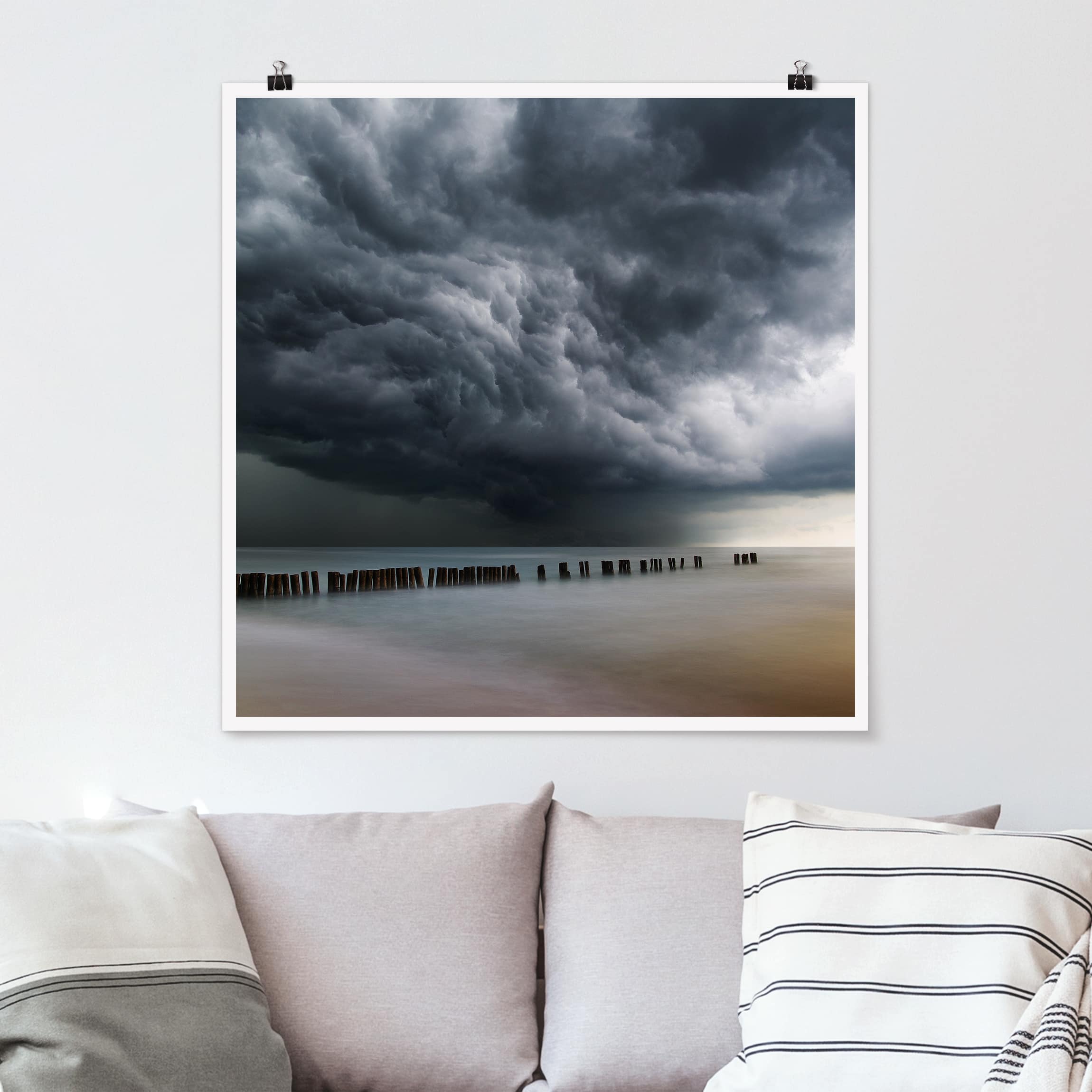 Poster - Quadrat Sturmwolken über der Ostsee