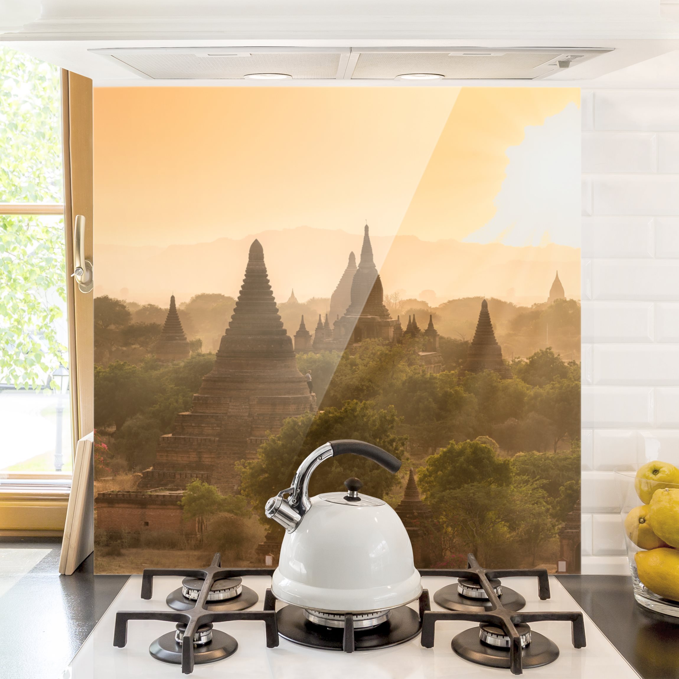 Spritzschutz Sonnenuntergang über Bagan