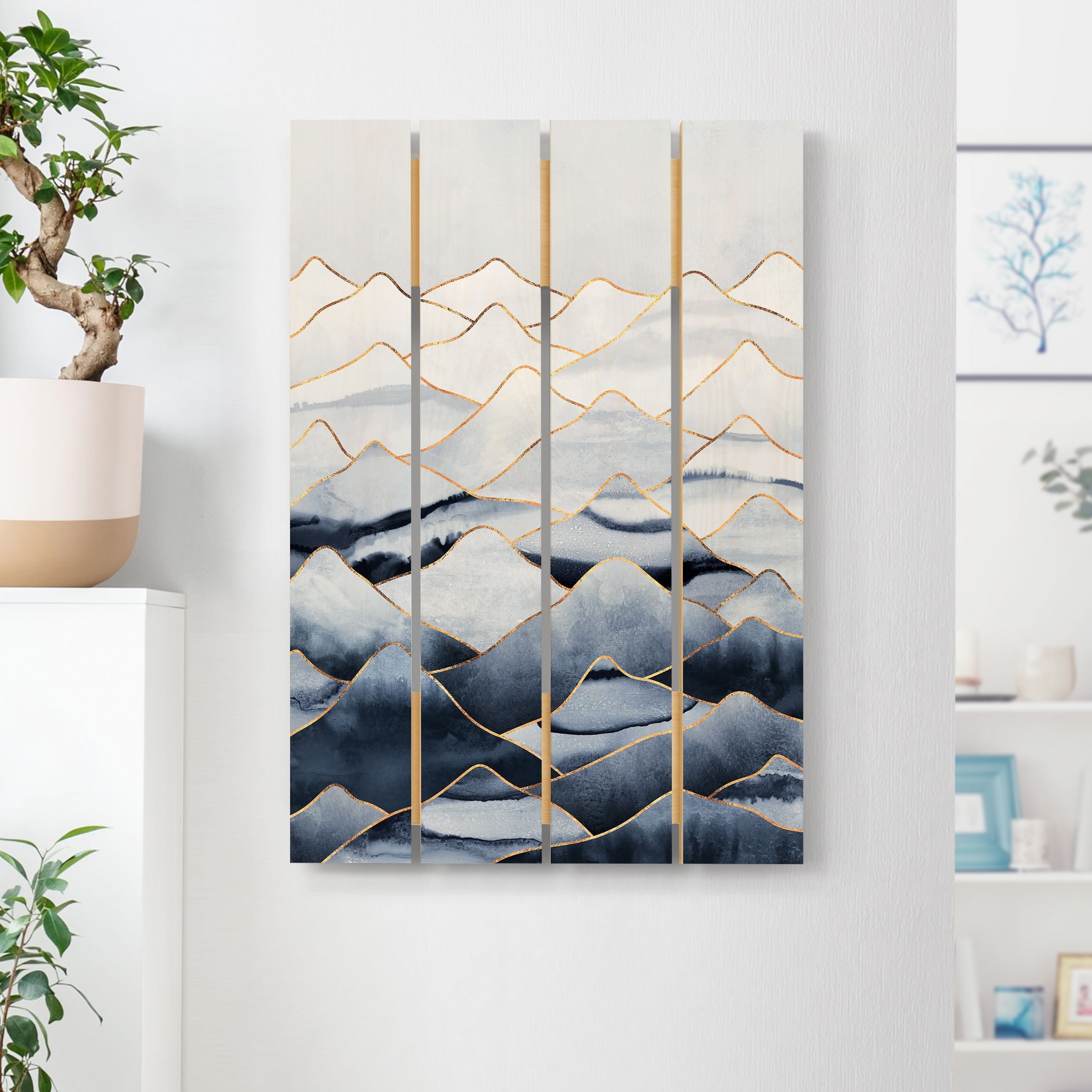 Holzbild Plankenoptik Aquarell Berge Weiß Gold