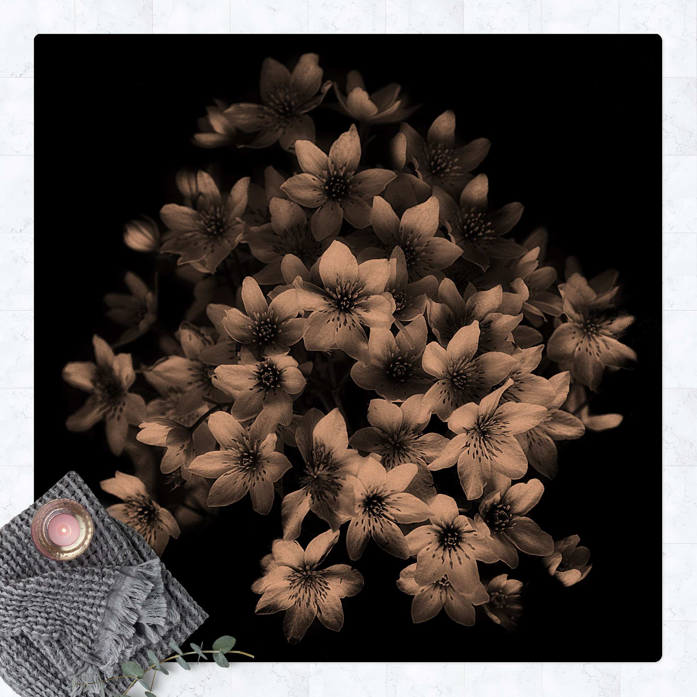 Kork-Teppich Dunkler Clematis Strauß