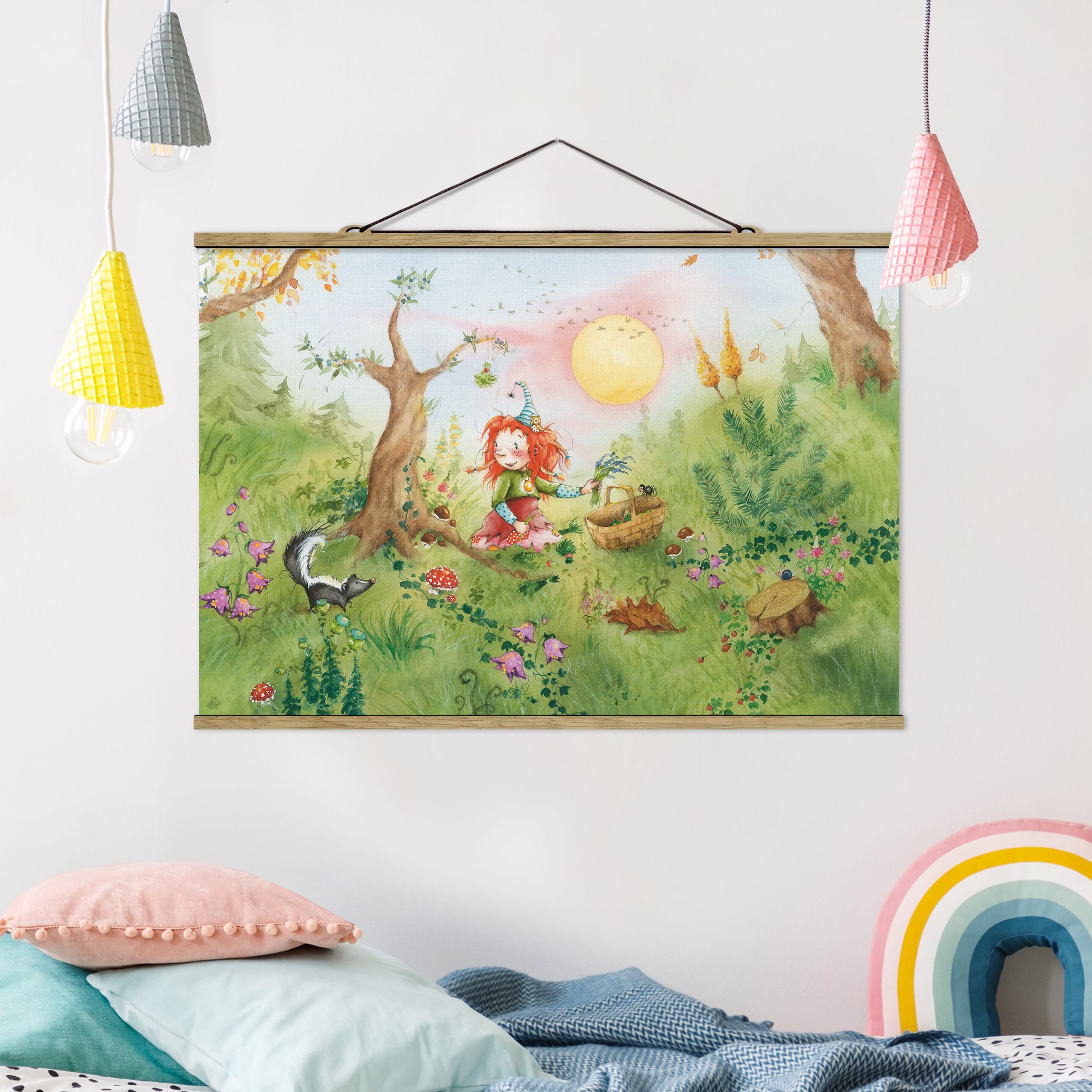 Stoffbild mit Posterleisten Frida sammelt Kräuter