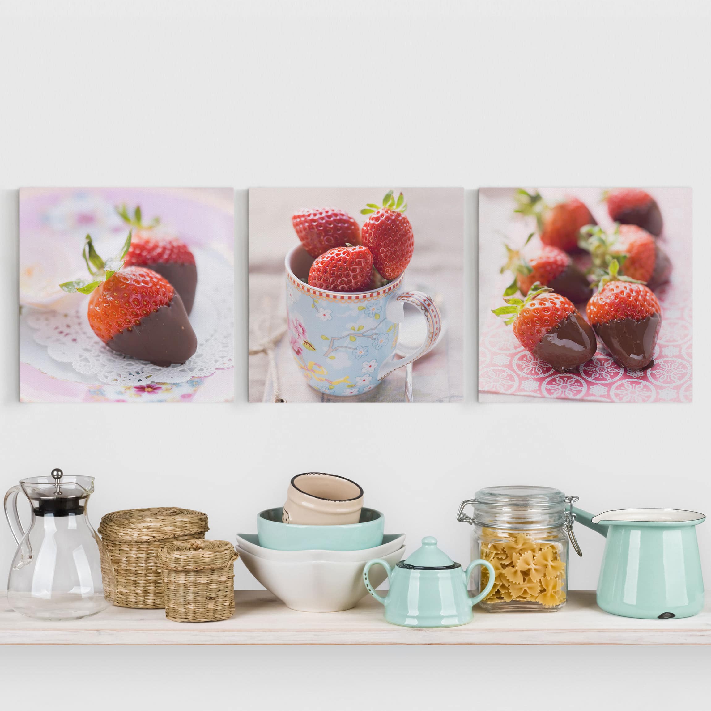 3-teiliges Leinwandbild Küche Erdbeeren im Schokomantel Vintage