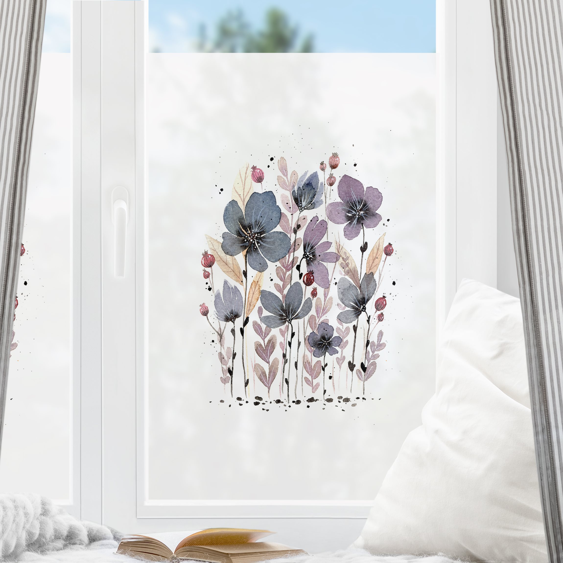 Fensterfolie Esther Meinl - Violette Aquarell Blumen