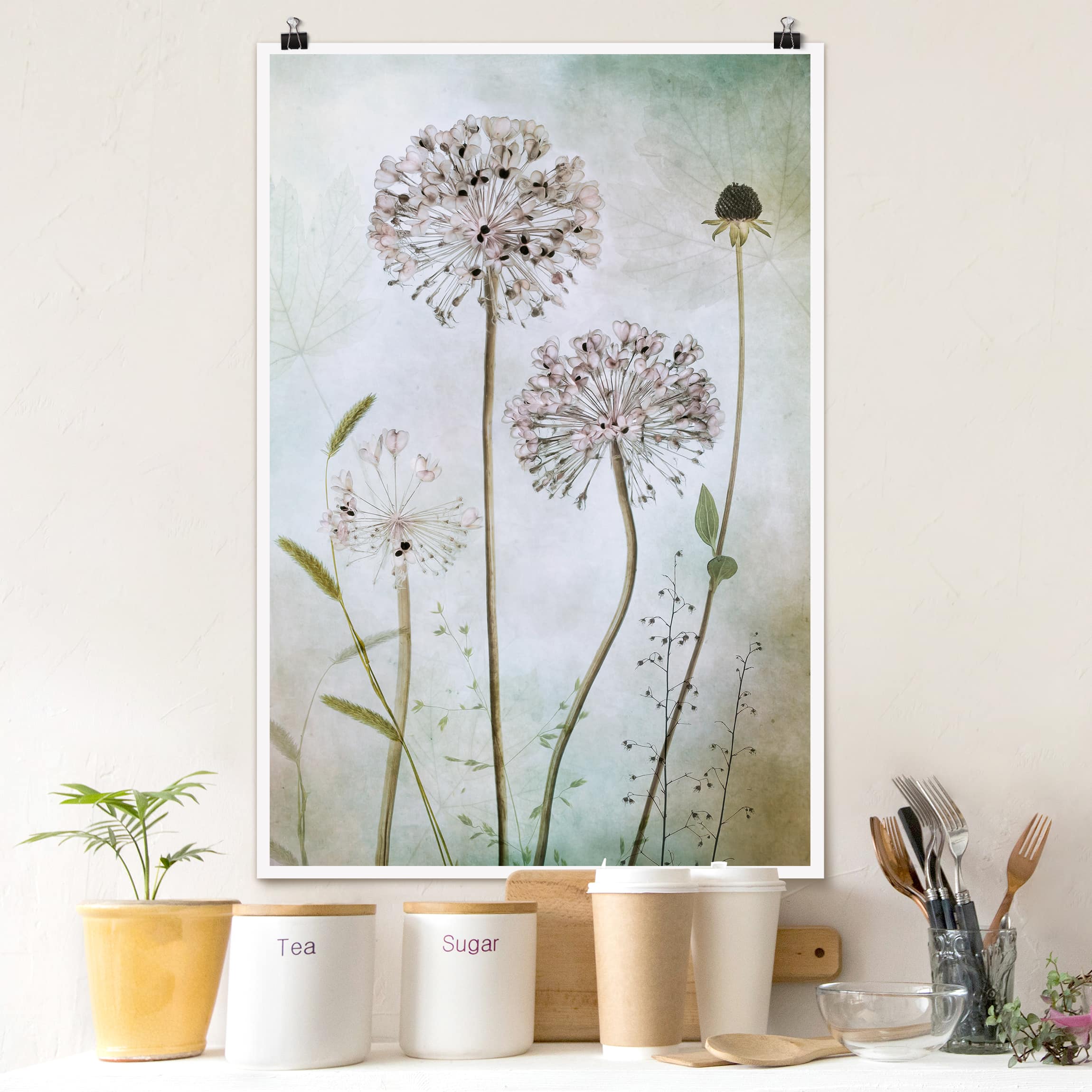 Poster - Hochformat Lauchblüten in Pastell