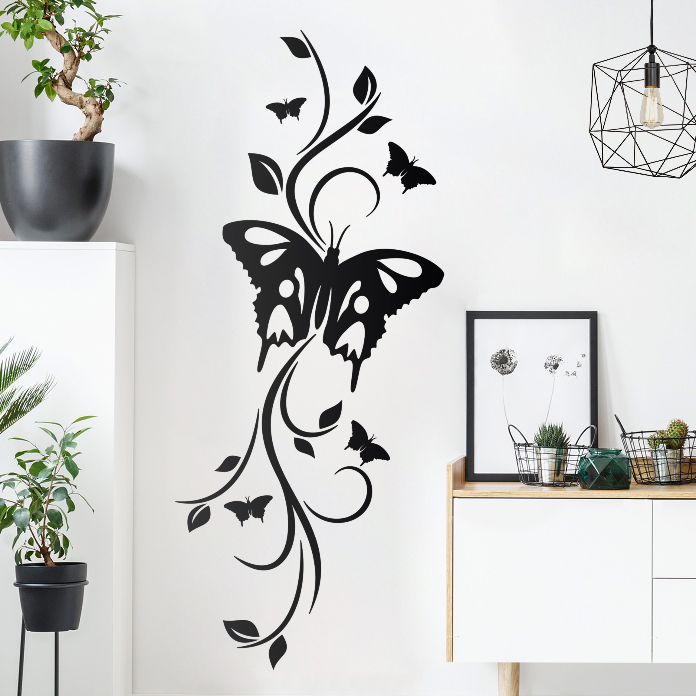 Wandtattoo Blumen Falter mit Ranke