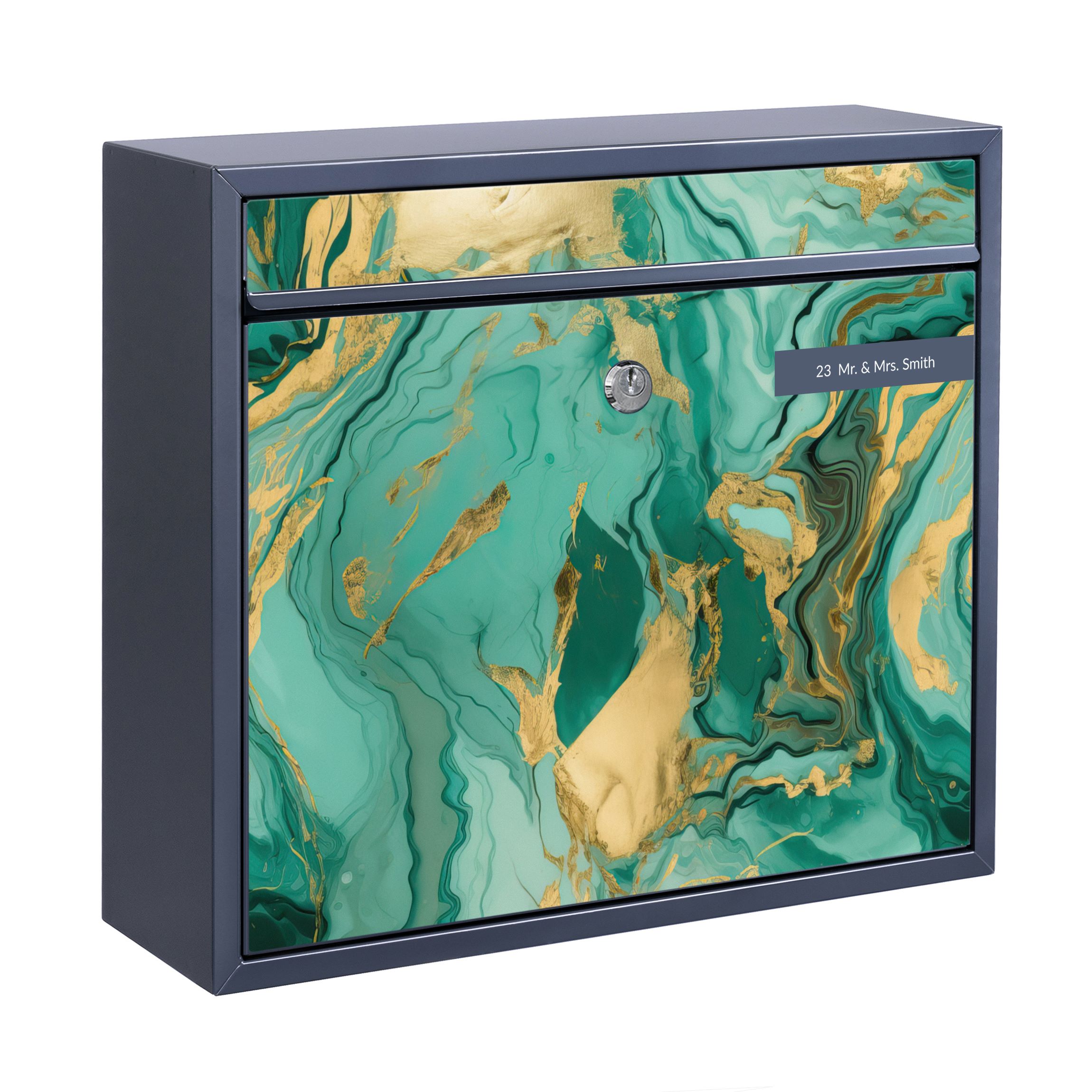 Briefkasten mit eigenem Text Farbspiel in Grün und Gold