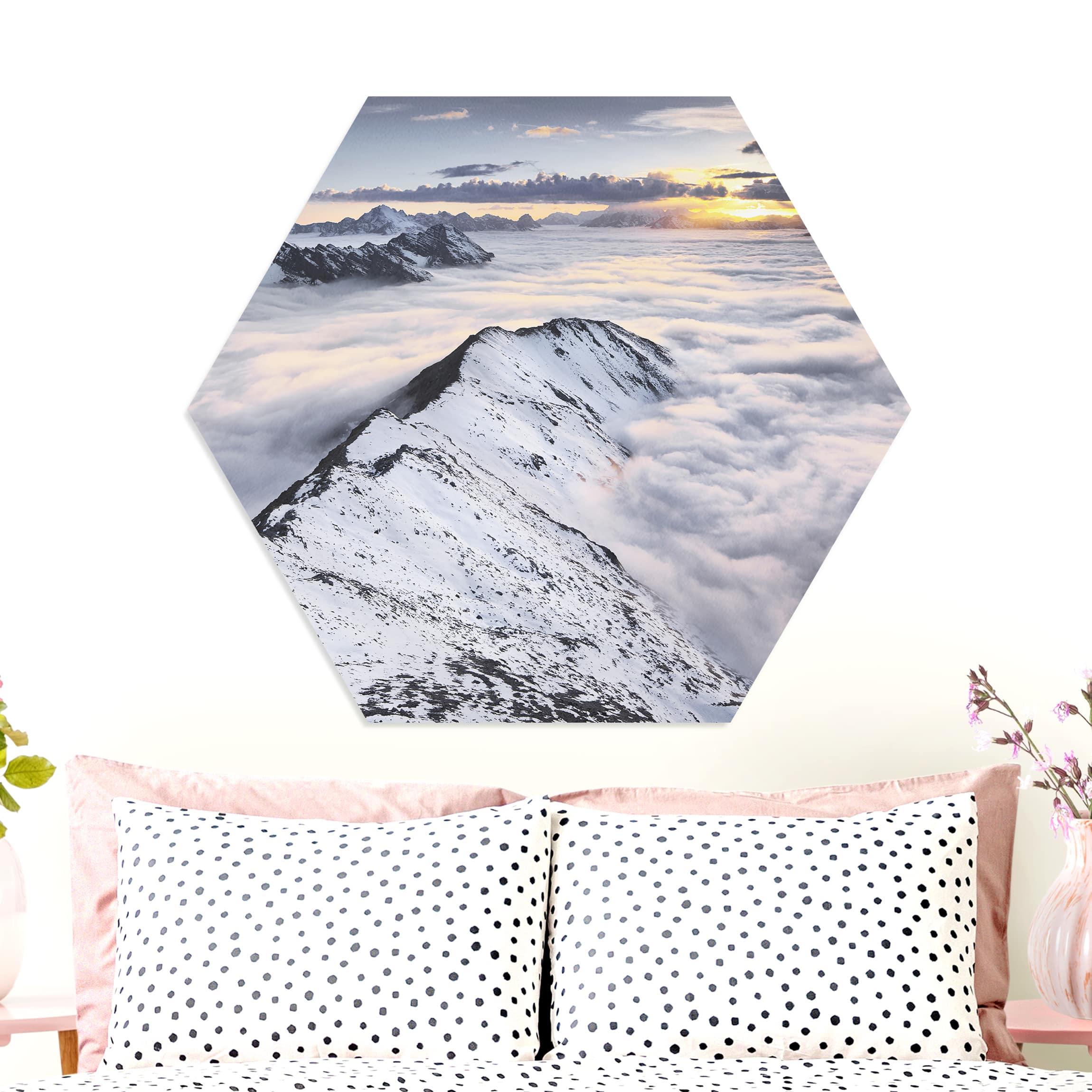 Hexagon-Forexbild Blick über Wolken und Berge