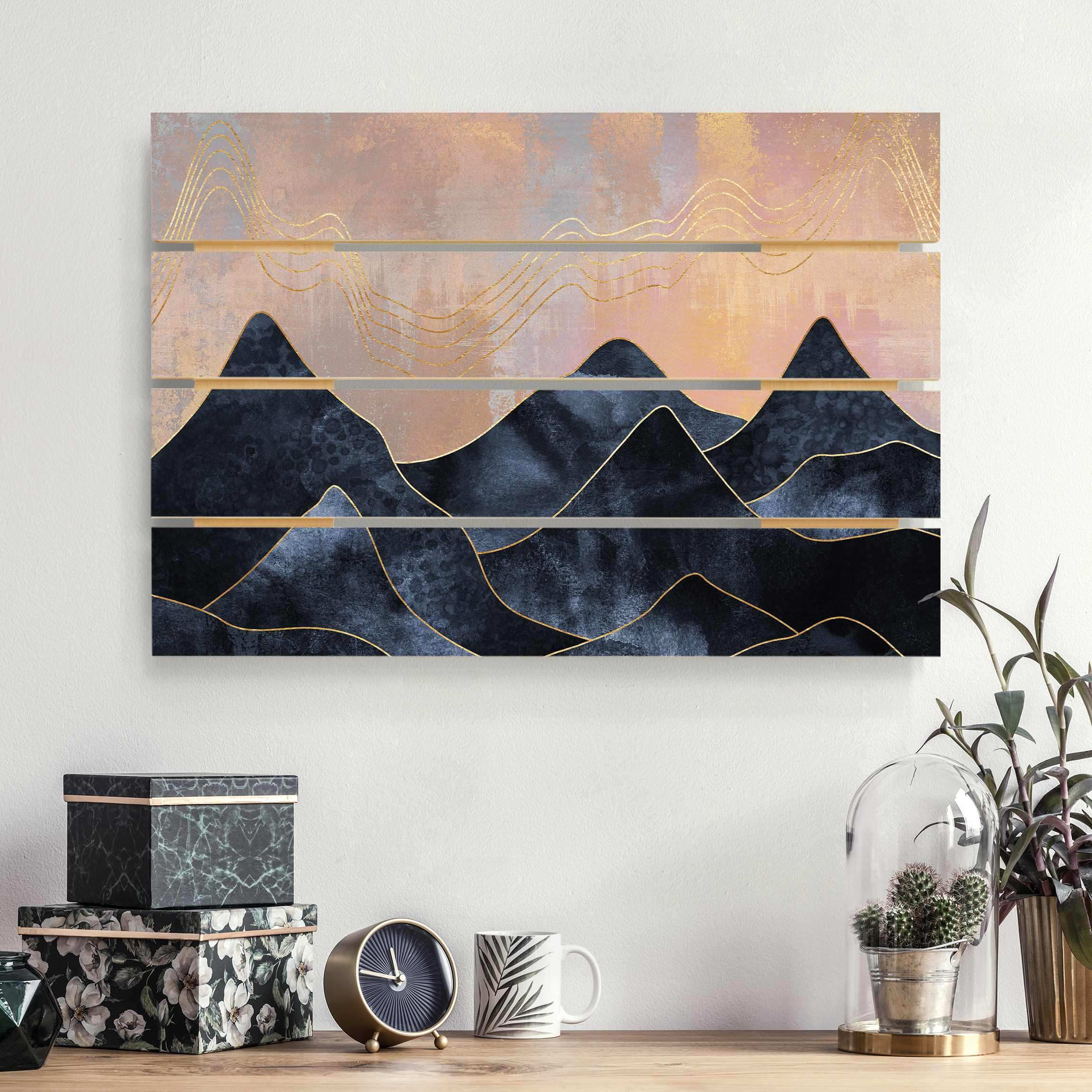 Holzbild Plankenoptik - Querformat Goldene Dämmerung über Gebirge