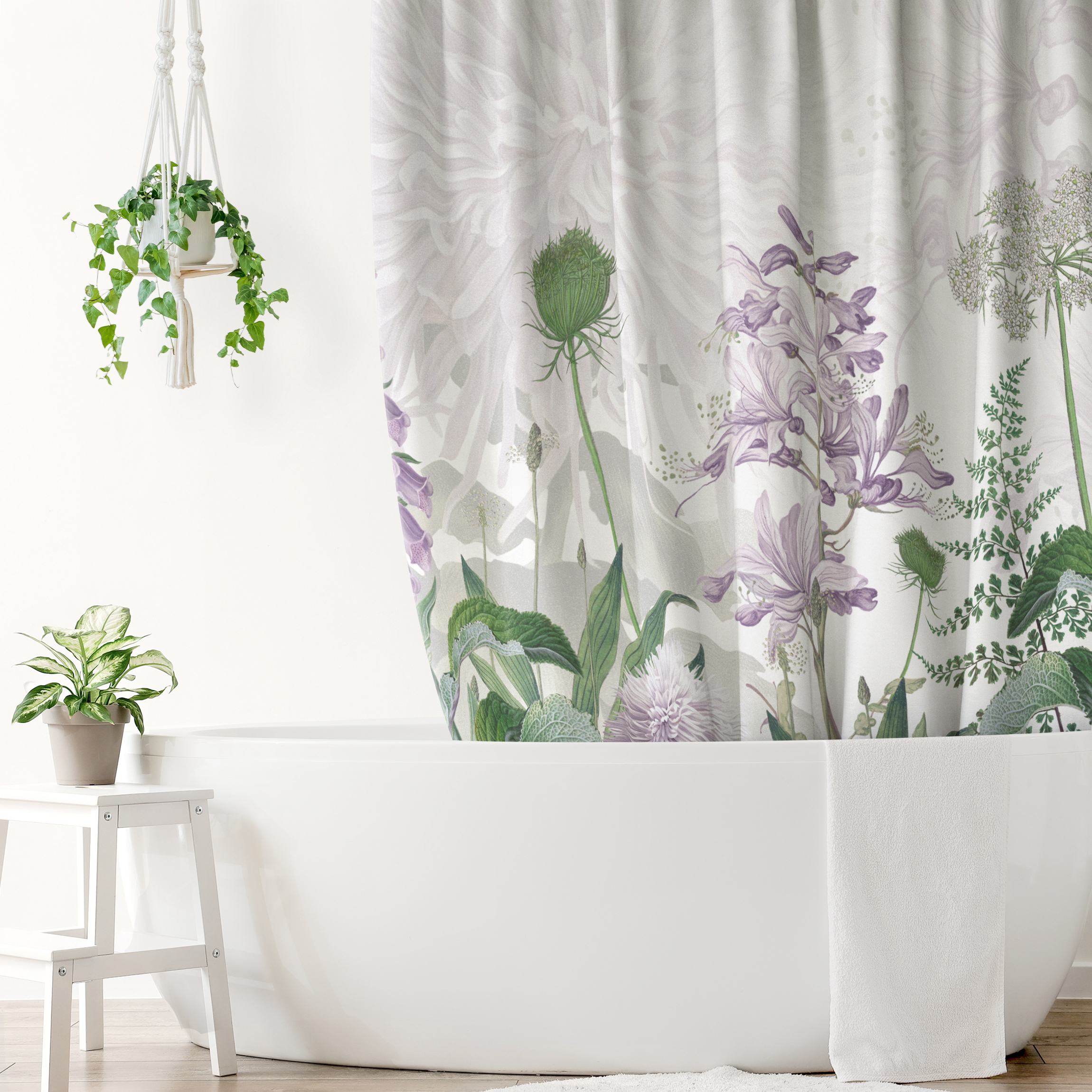 Duschvorhang Fingerhut in zarter Blumenwiese