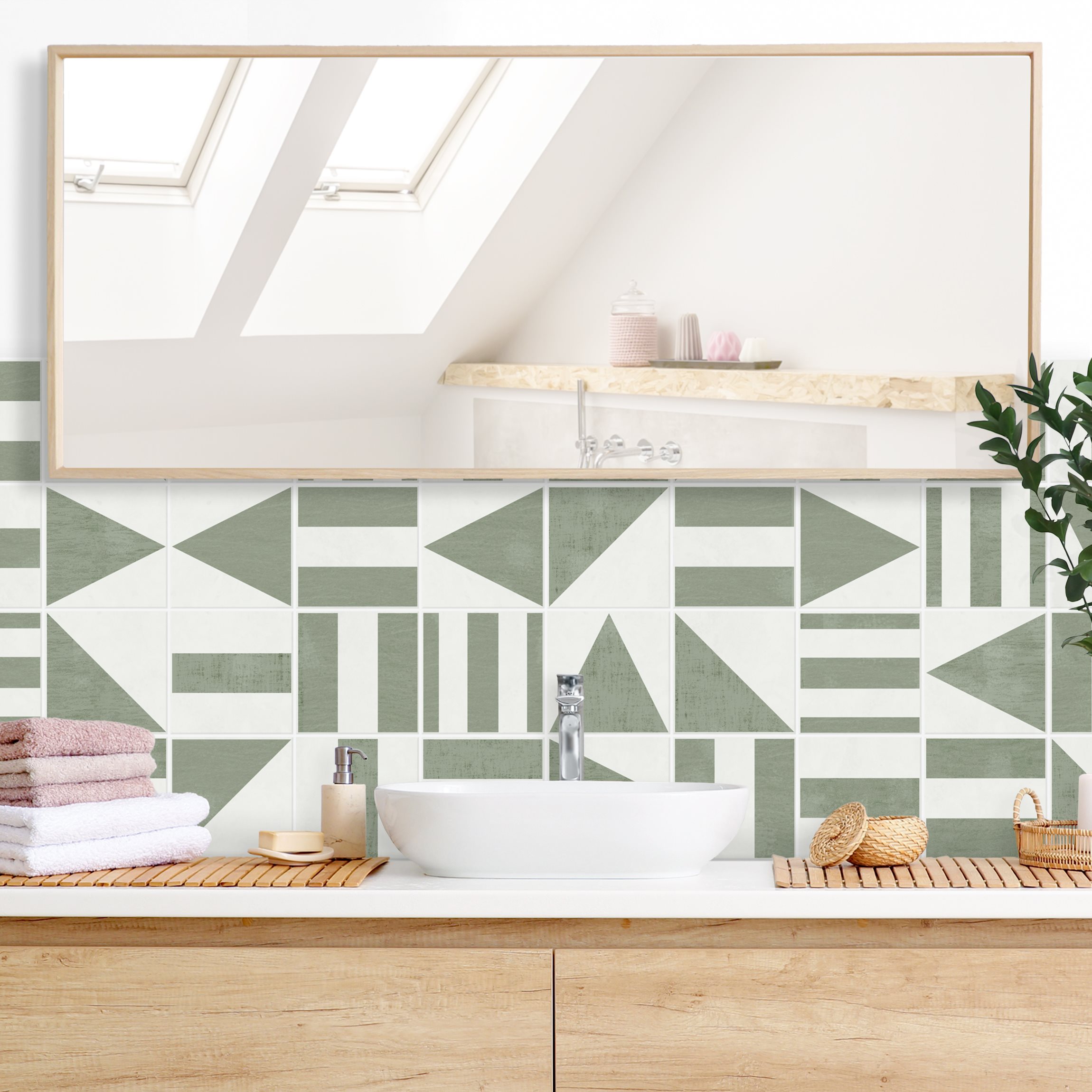 Wandverkleidung Bad Fliesen mit geometrischen Formen Grün Shabby