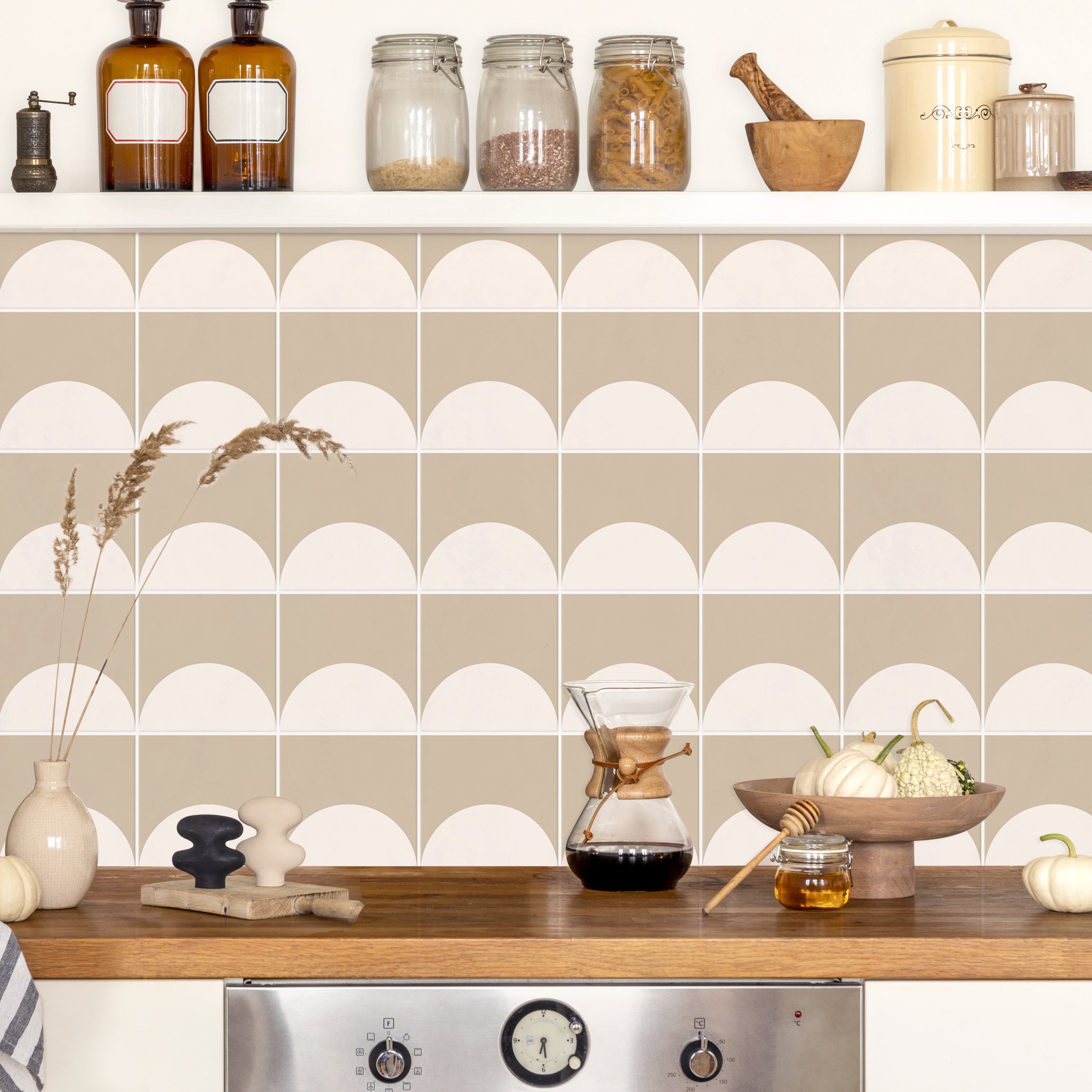 Küchenrückwand Fliesen mit Halbkreisen Beige