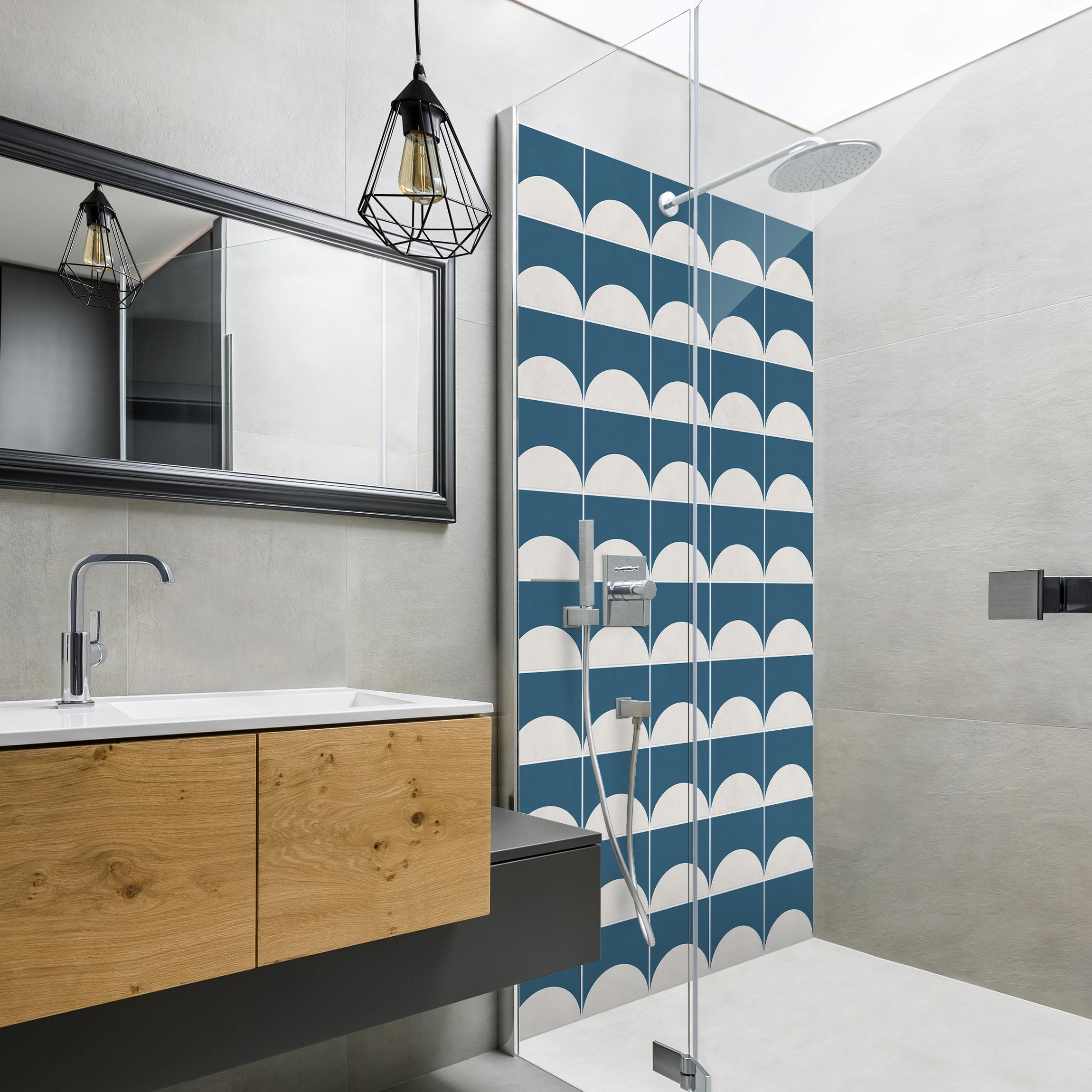 Duschrückwand Fliesen mit Halbkreisen Blau