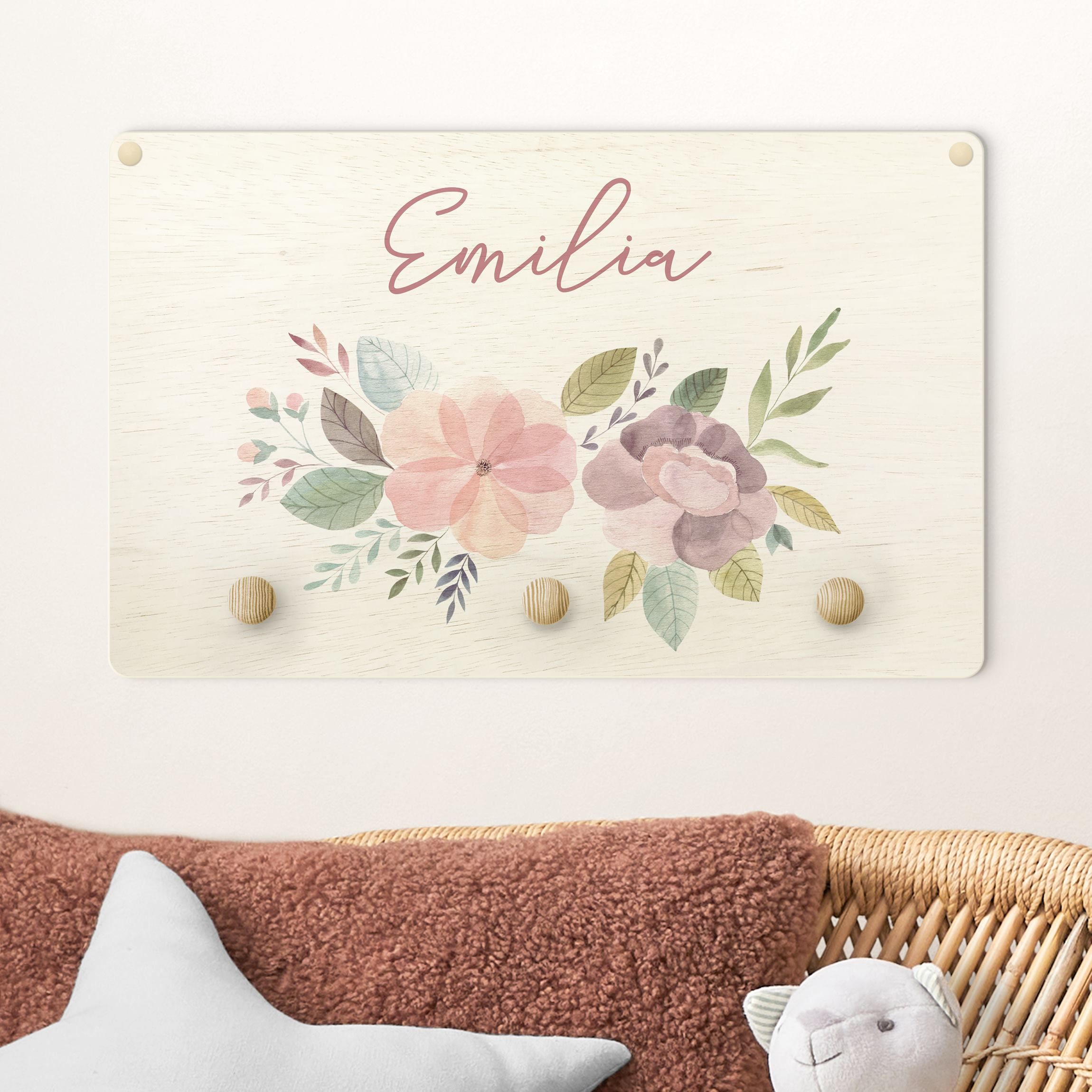 Kindergarderobe Holz mit Namen Florales Aquarellbouquet mit Wunschname