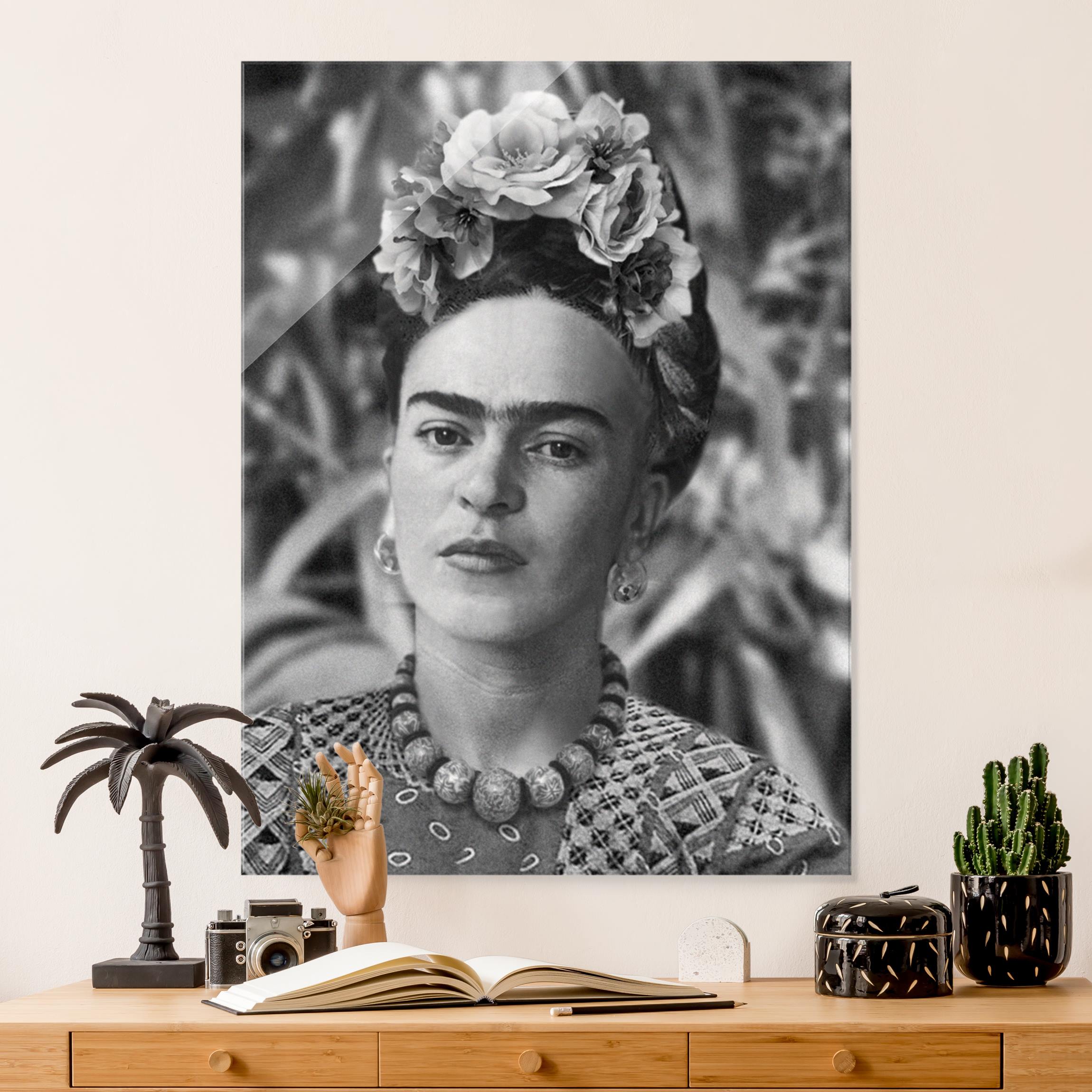 Glasbild Frida Kahlo Foto Portrait mit Blumenkrone