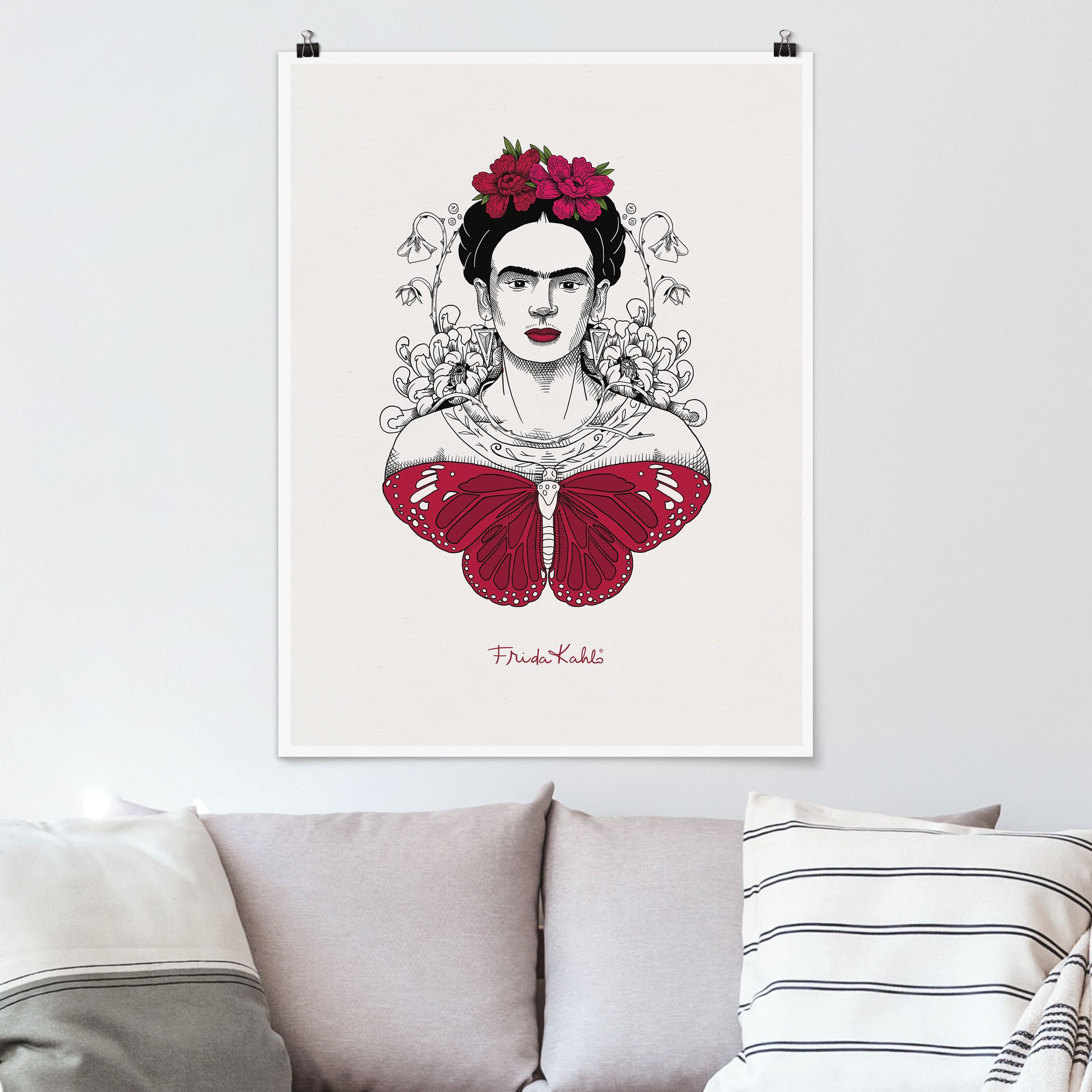 Poster Frida Kahlo Portrait mit Blüten und Schmetterling