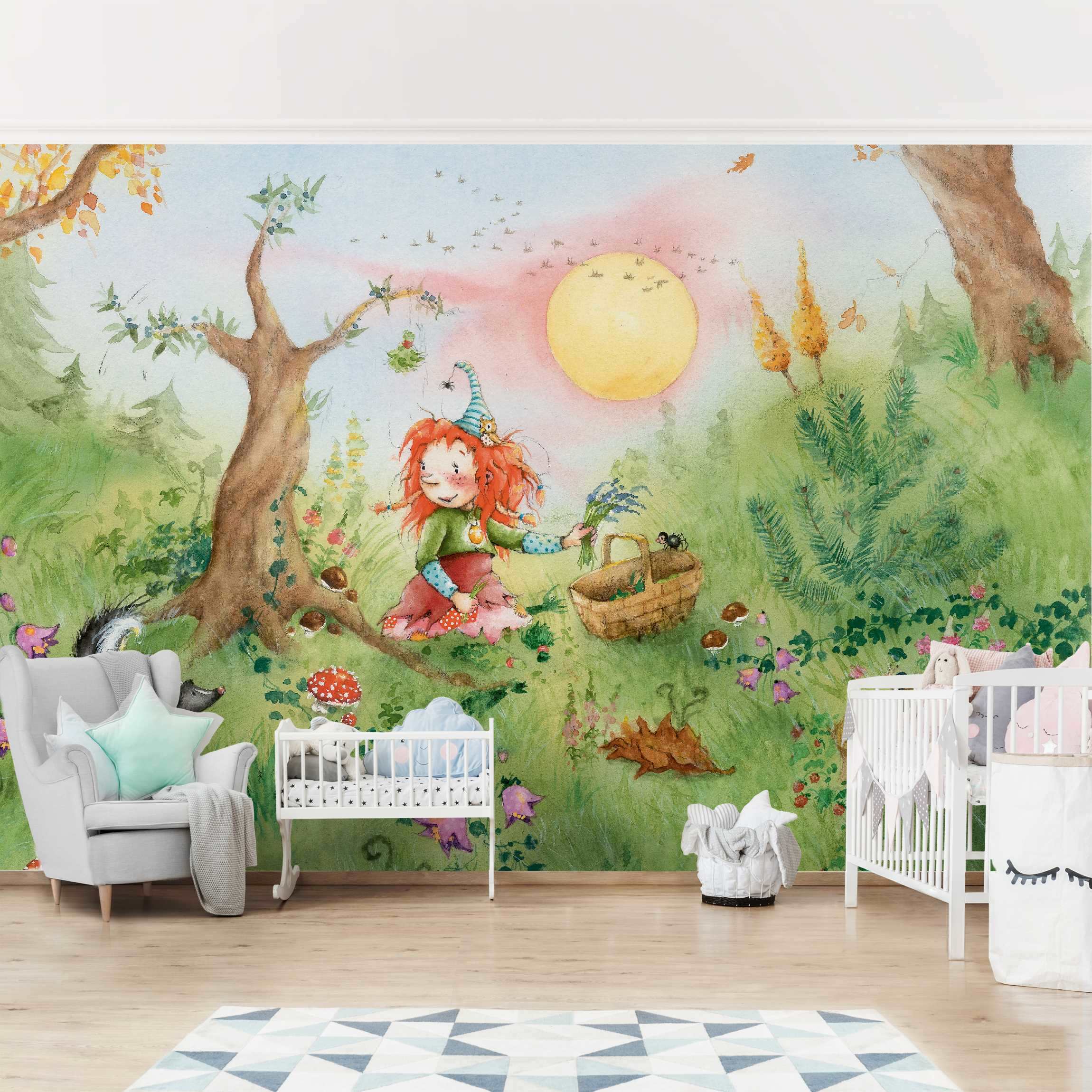 Fototapete Kinderzimmer Frida sammelt Kräuter