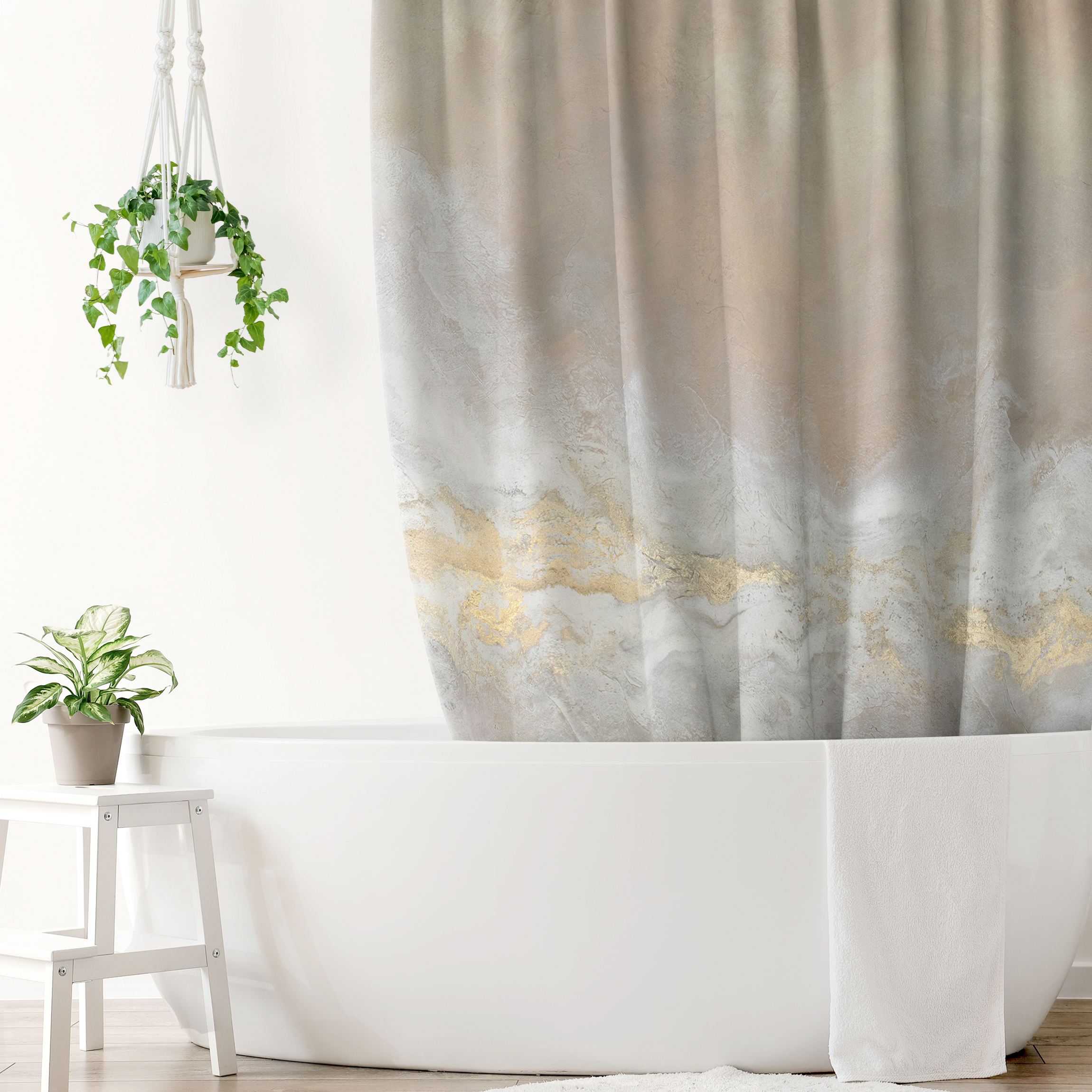 Duschvorhang Gemalter Marmor in zartem Creme