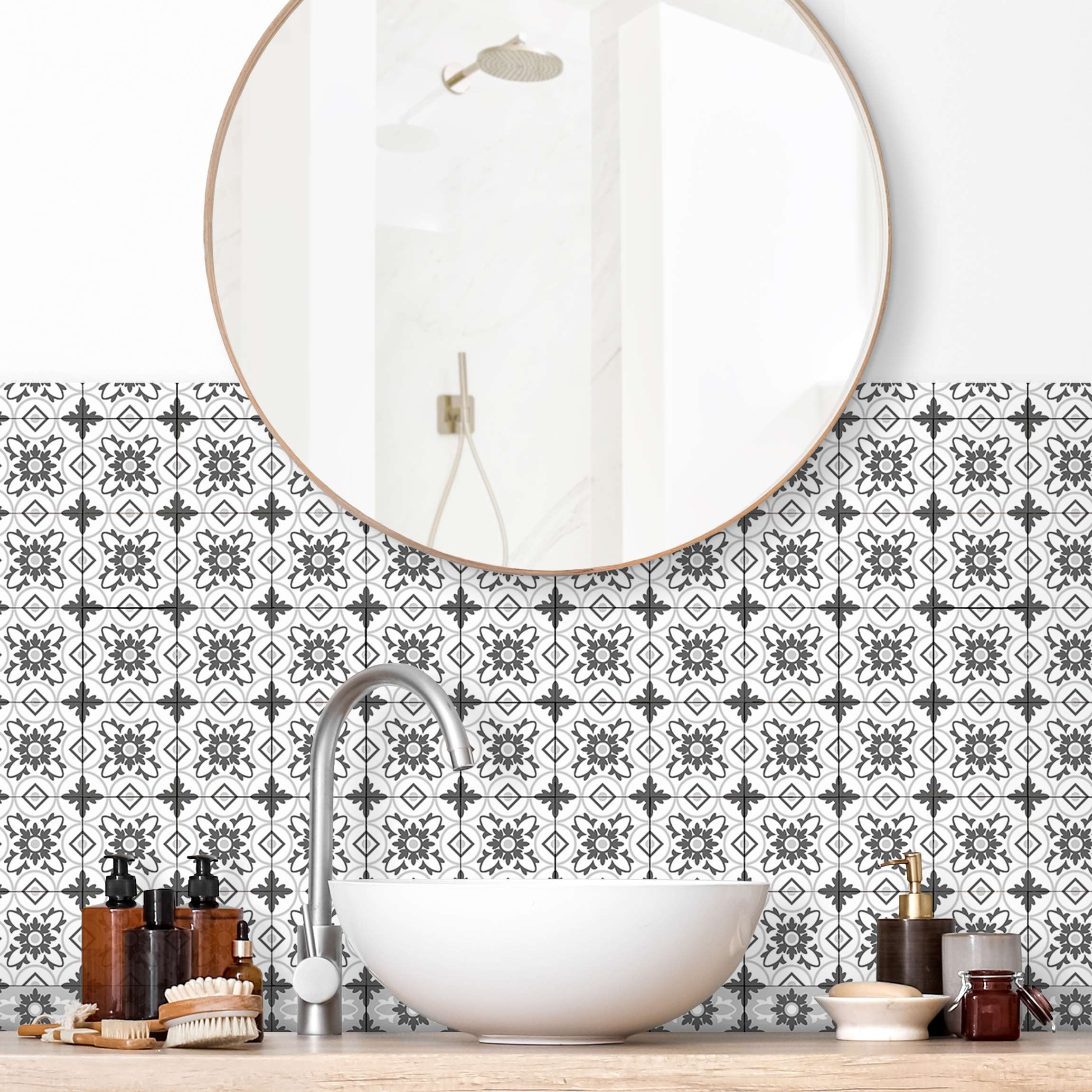 Wandverkleidung Bad Geometrischer Fliesenmix Blume Grau