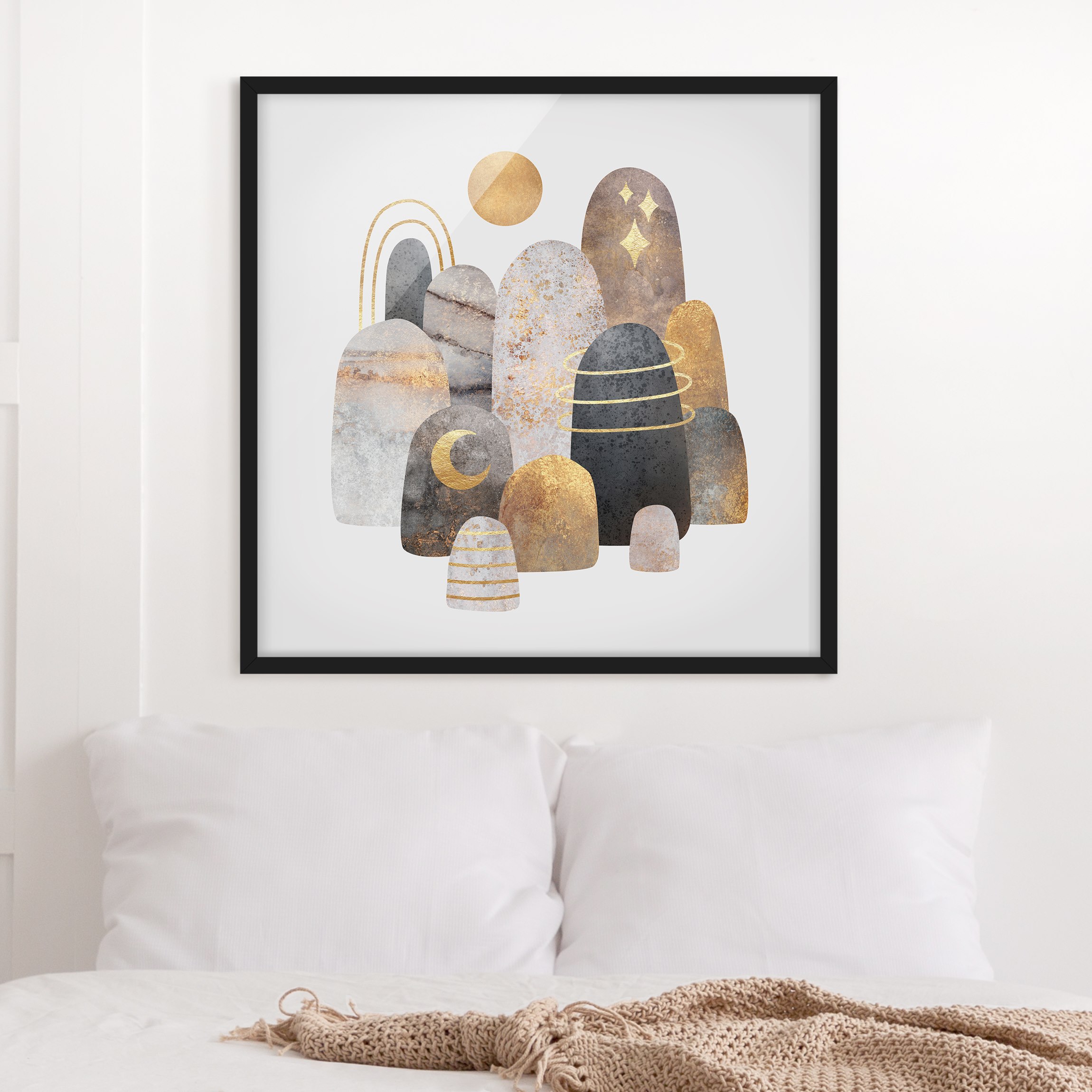 Bild mit Rahmen Gold Berge mit Mond