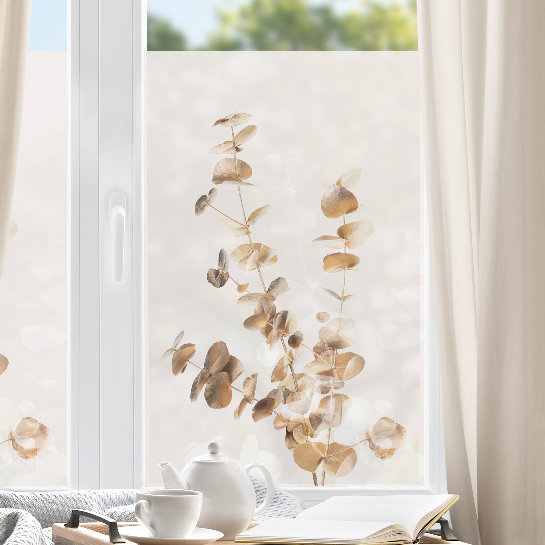 Fensterfolie Goldene Eukalyptuszweige mit Weiß