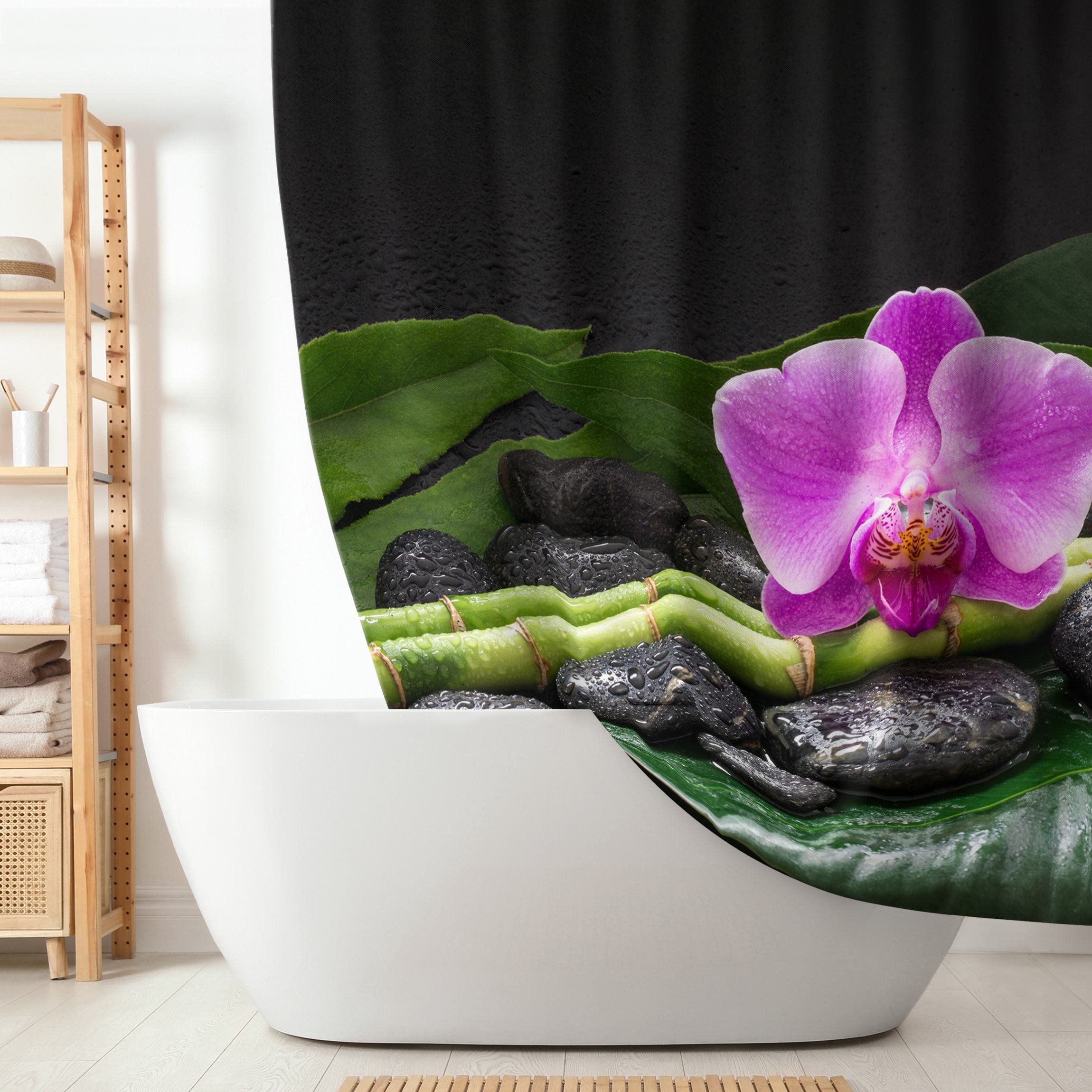 Duschvorhang Grüner Bambus mit Orchideenblüte