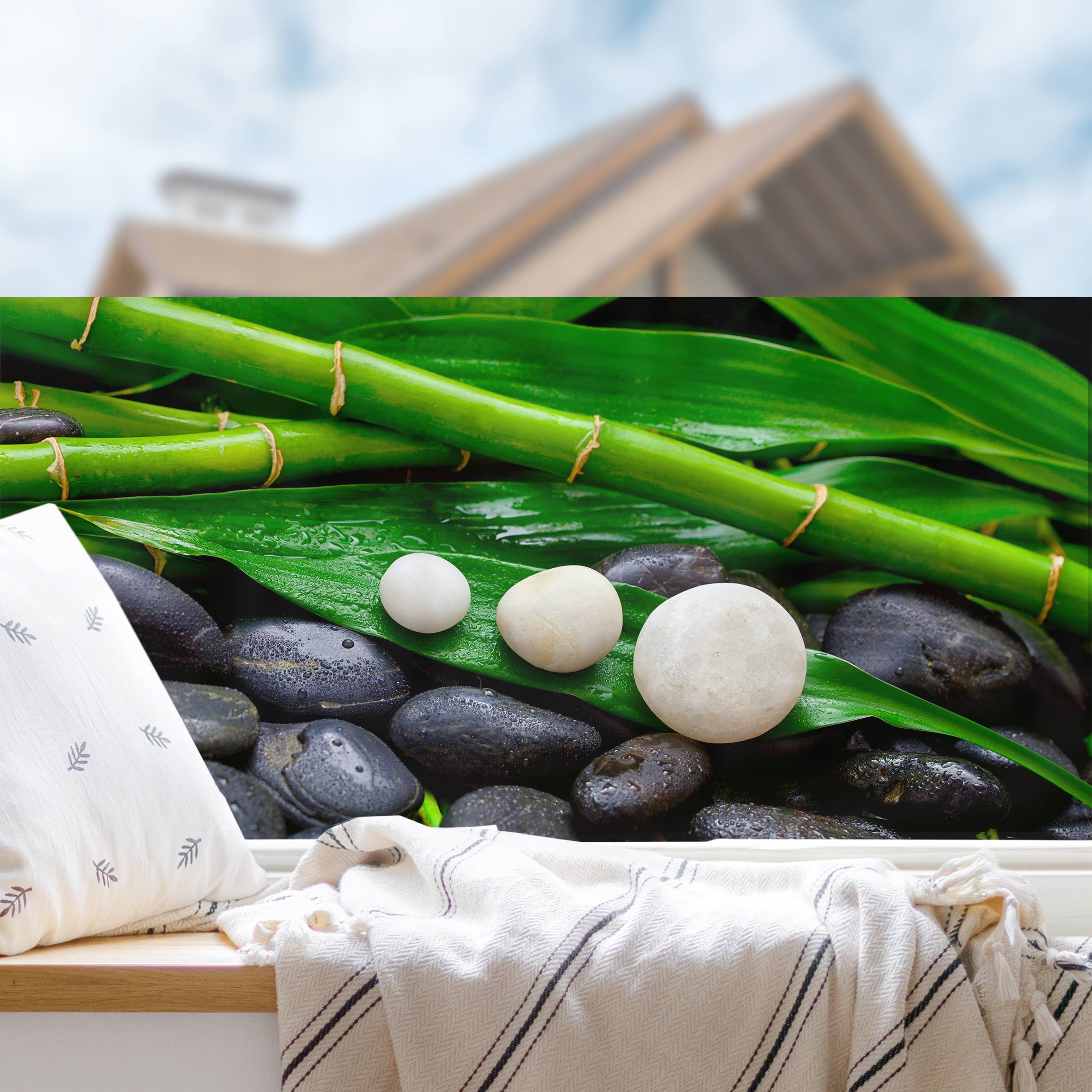 Fensterfolie Grüner Bambus mit Zen Steinen