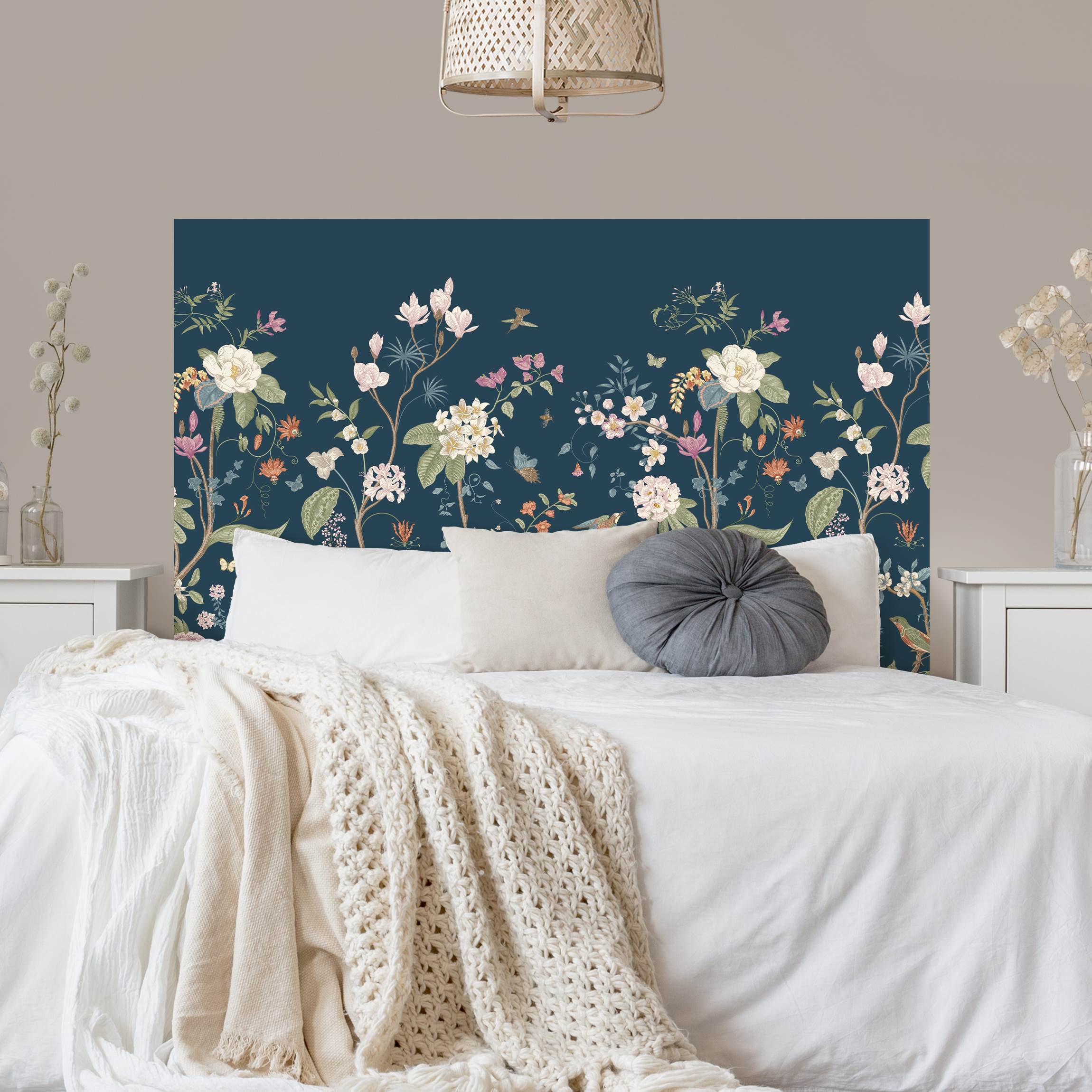 Kopfteil Bett Illustrierte Blumen Chinoiserie auf Dunkelblau