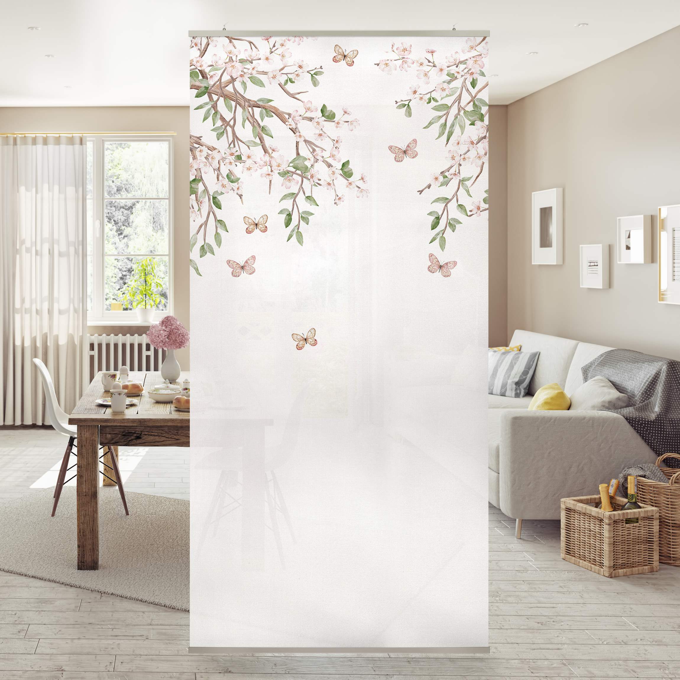 Raumteiler Kirschblüte im Flügelspiel der Schmetterlinge